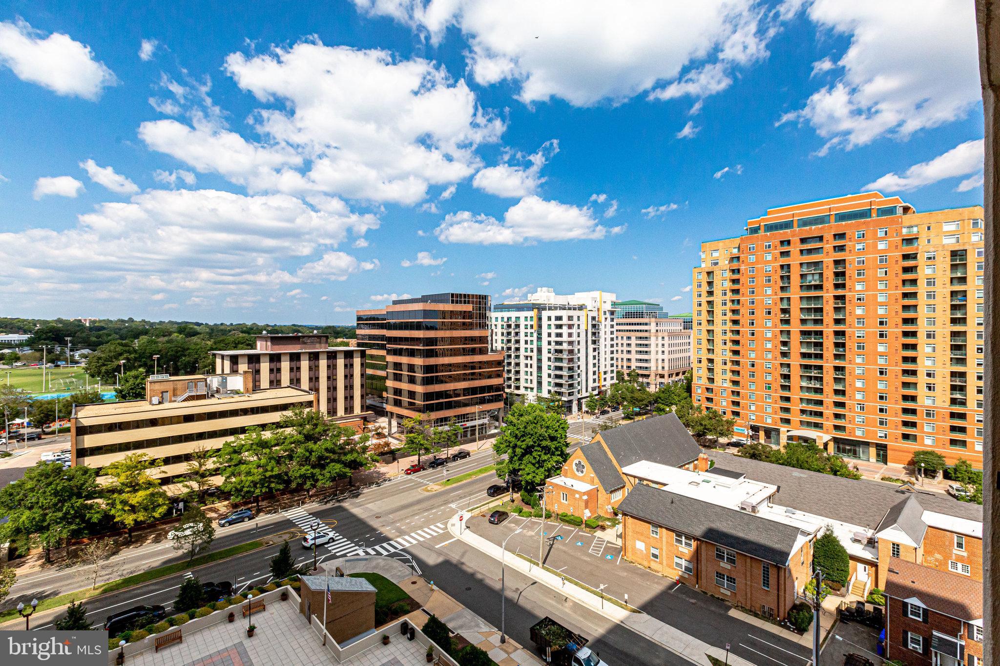 TOWER VILLAS - Residential Lease