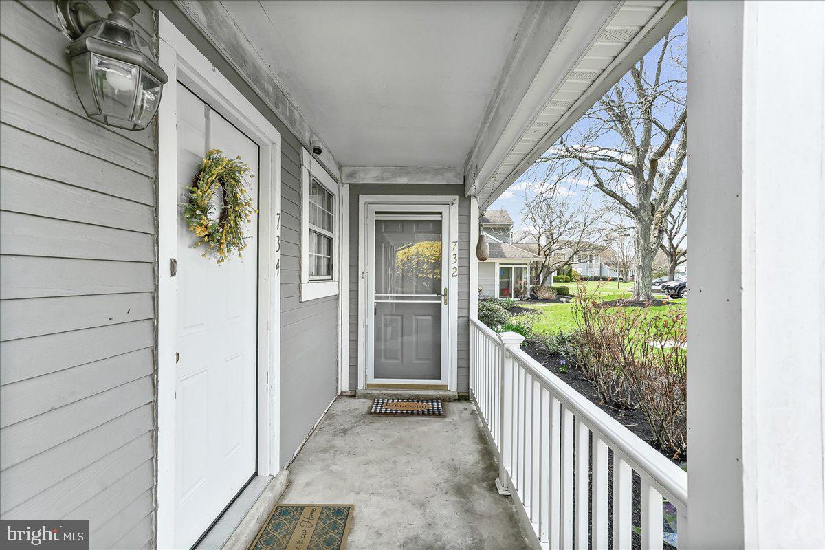 BRADFORD SQUARE - Residential