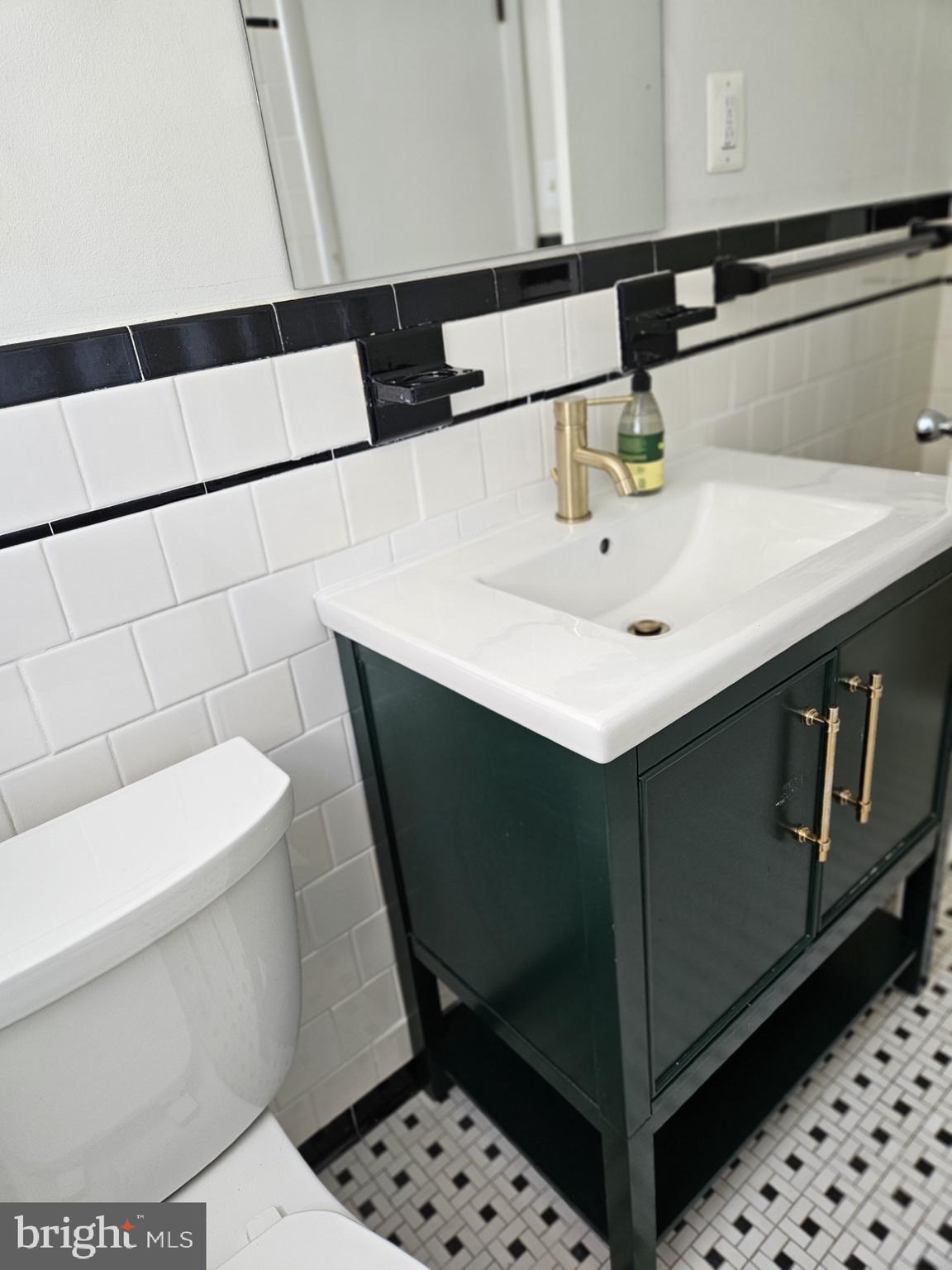 CAMELOT - Residential