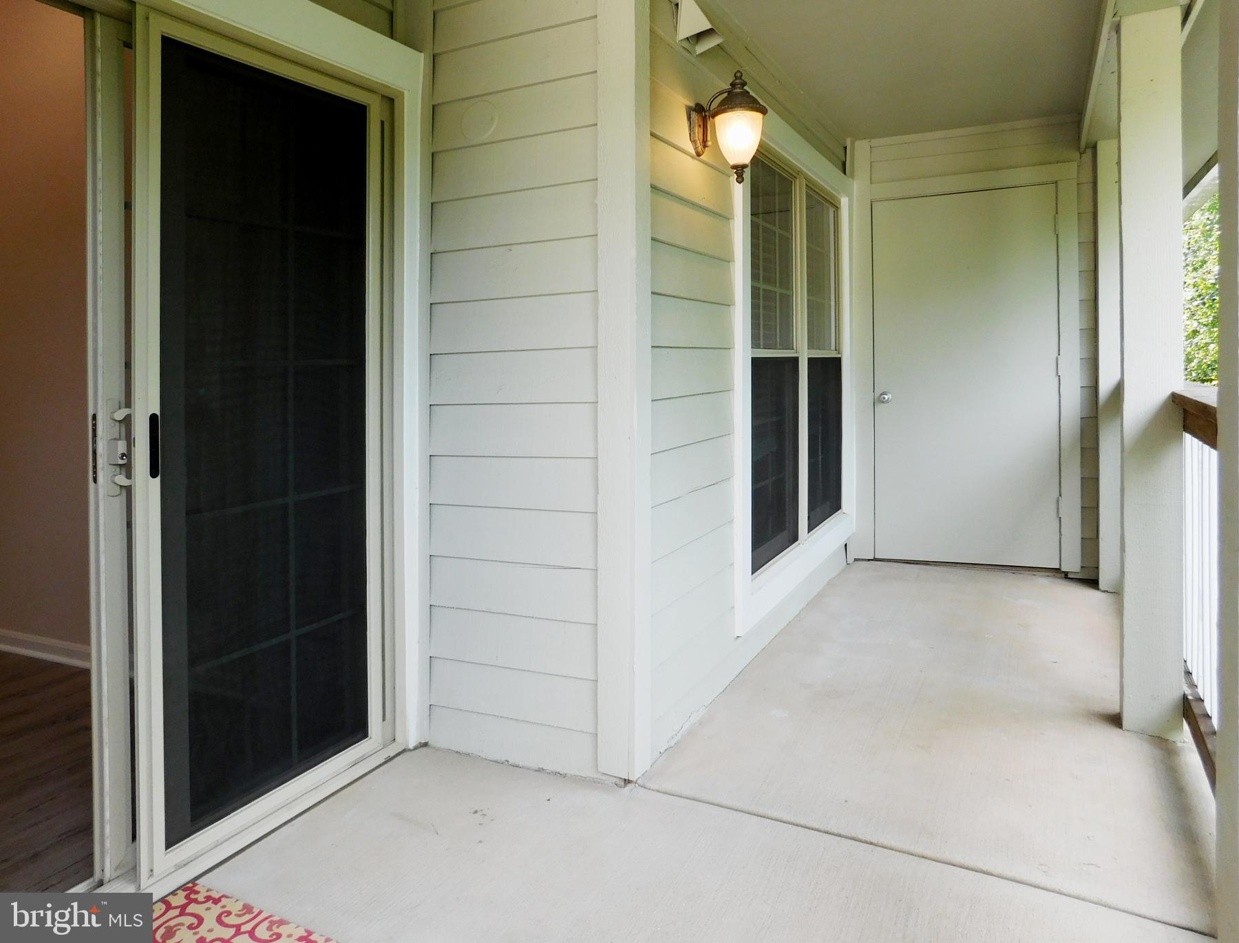 PENDERBROOK SQUARE CONDOMINIUMS - Residential