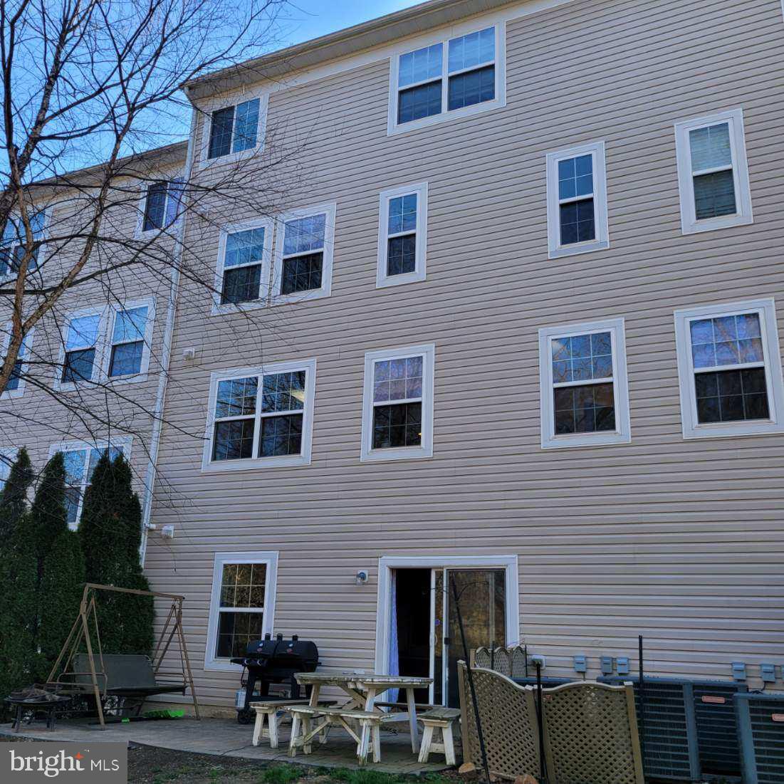 170 MOHEGAN DRIVE 170D