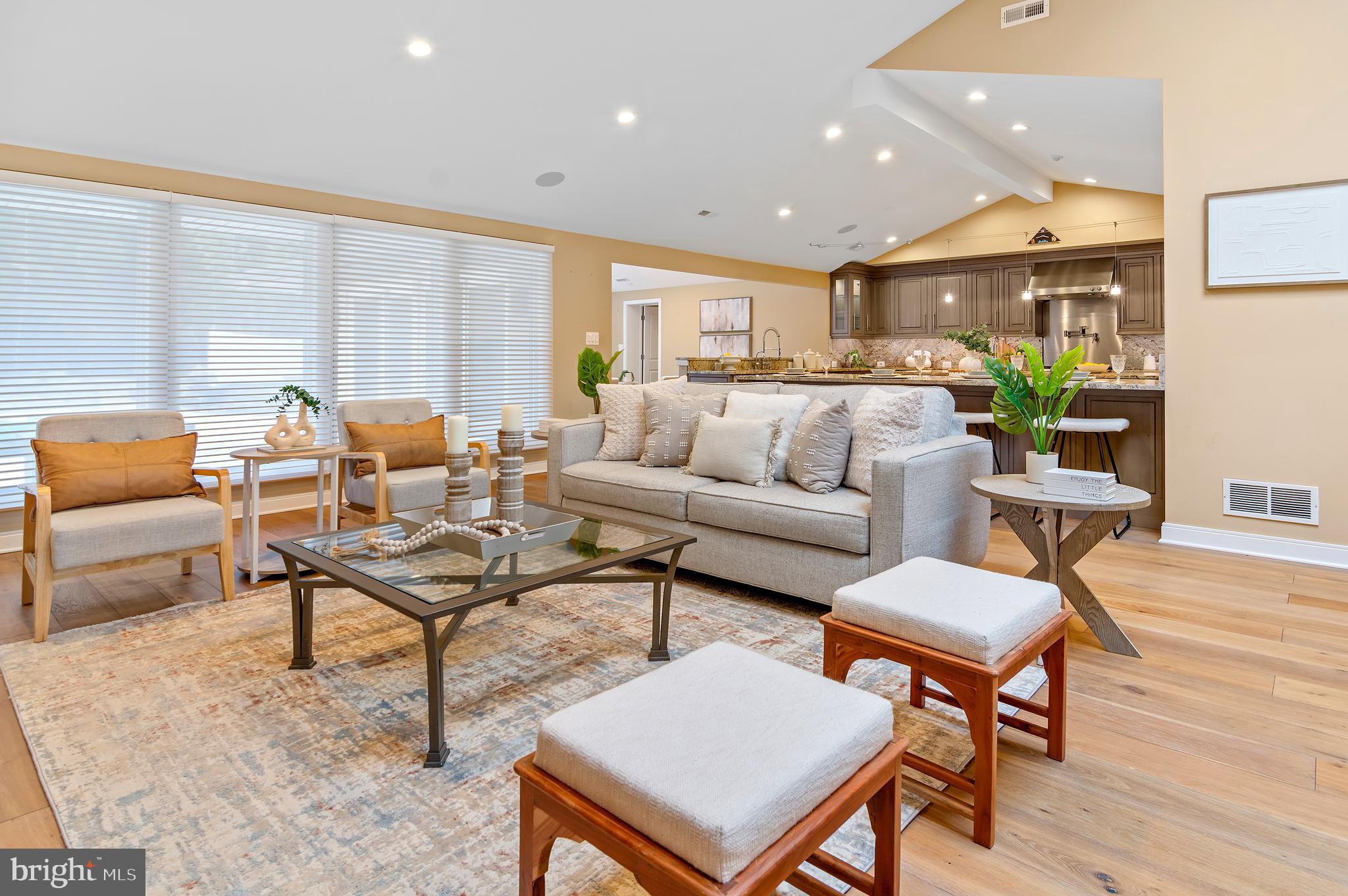 STEVENSON - Residential