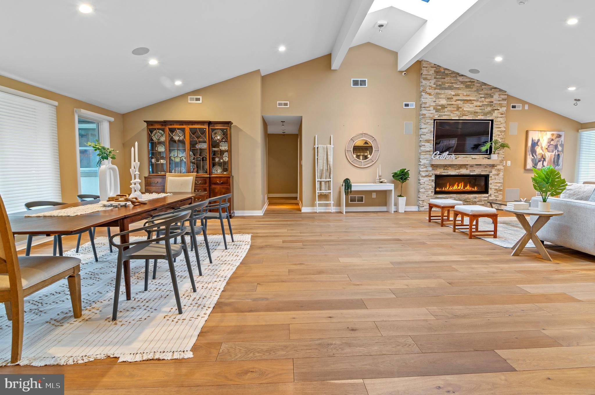 STEVENSON - Residential