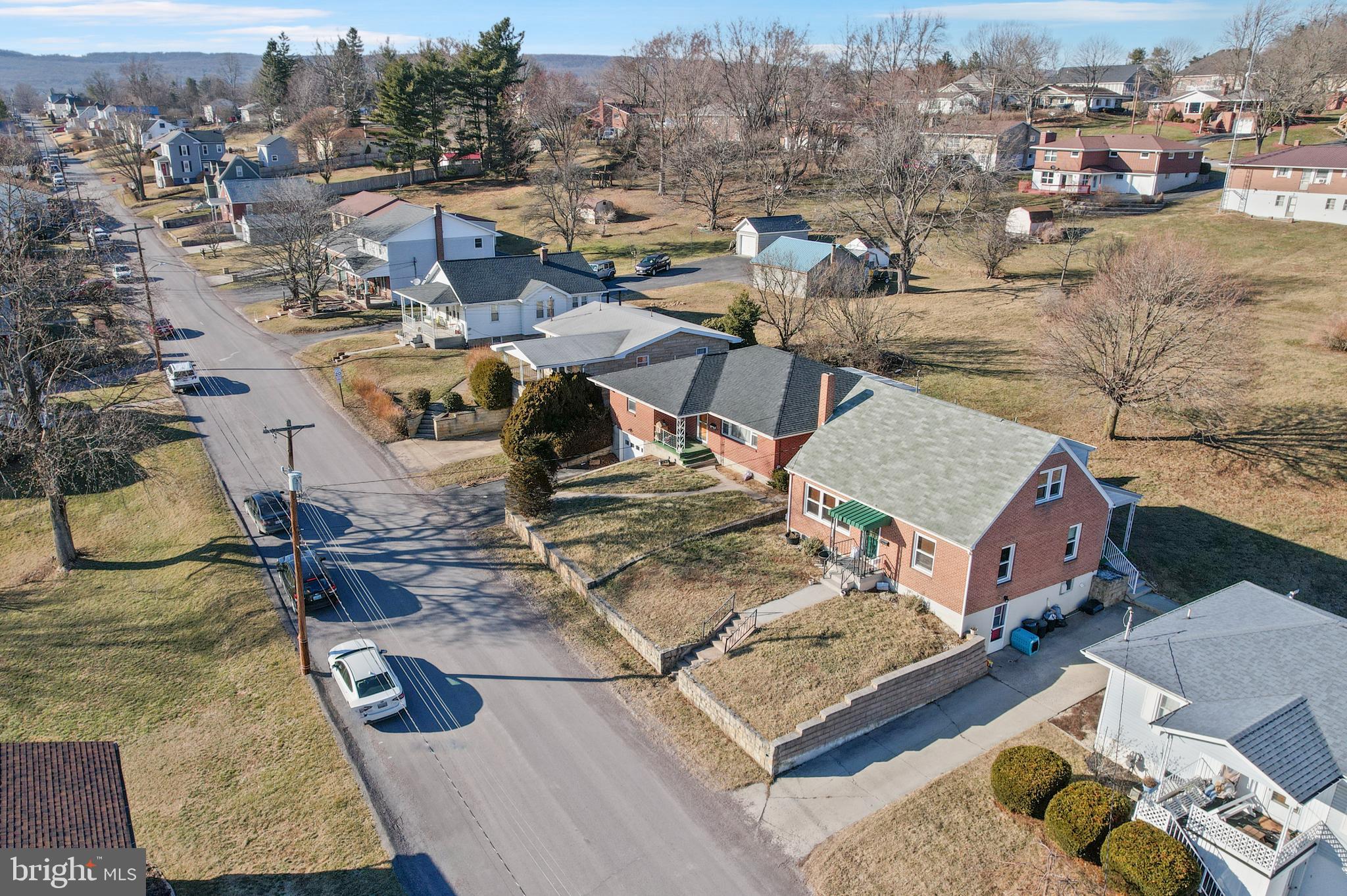 ECKHART MINES - Residential