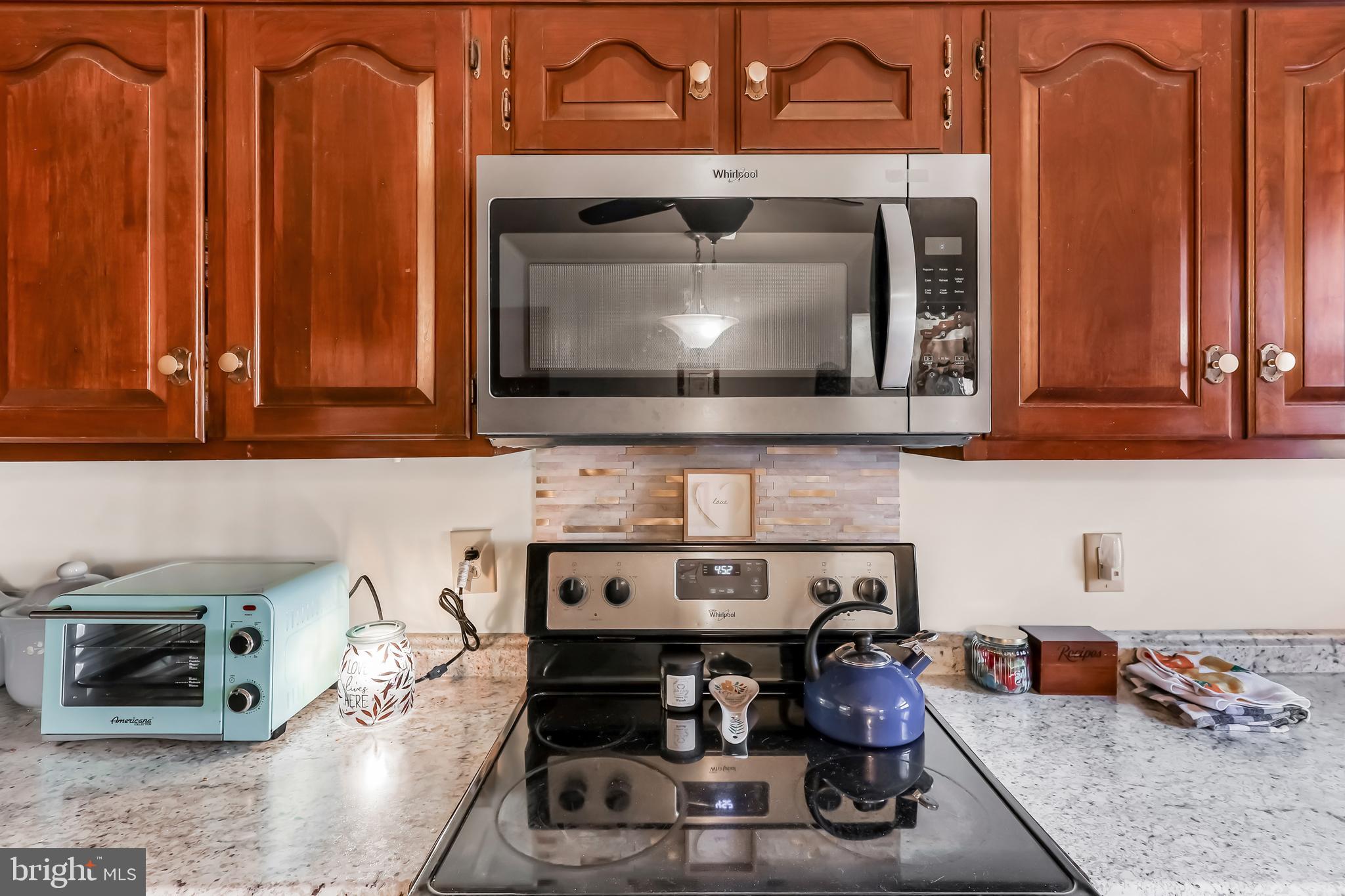 ECKHART MINES - Residential