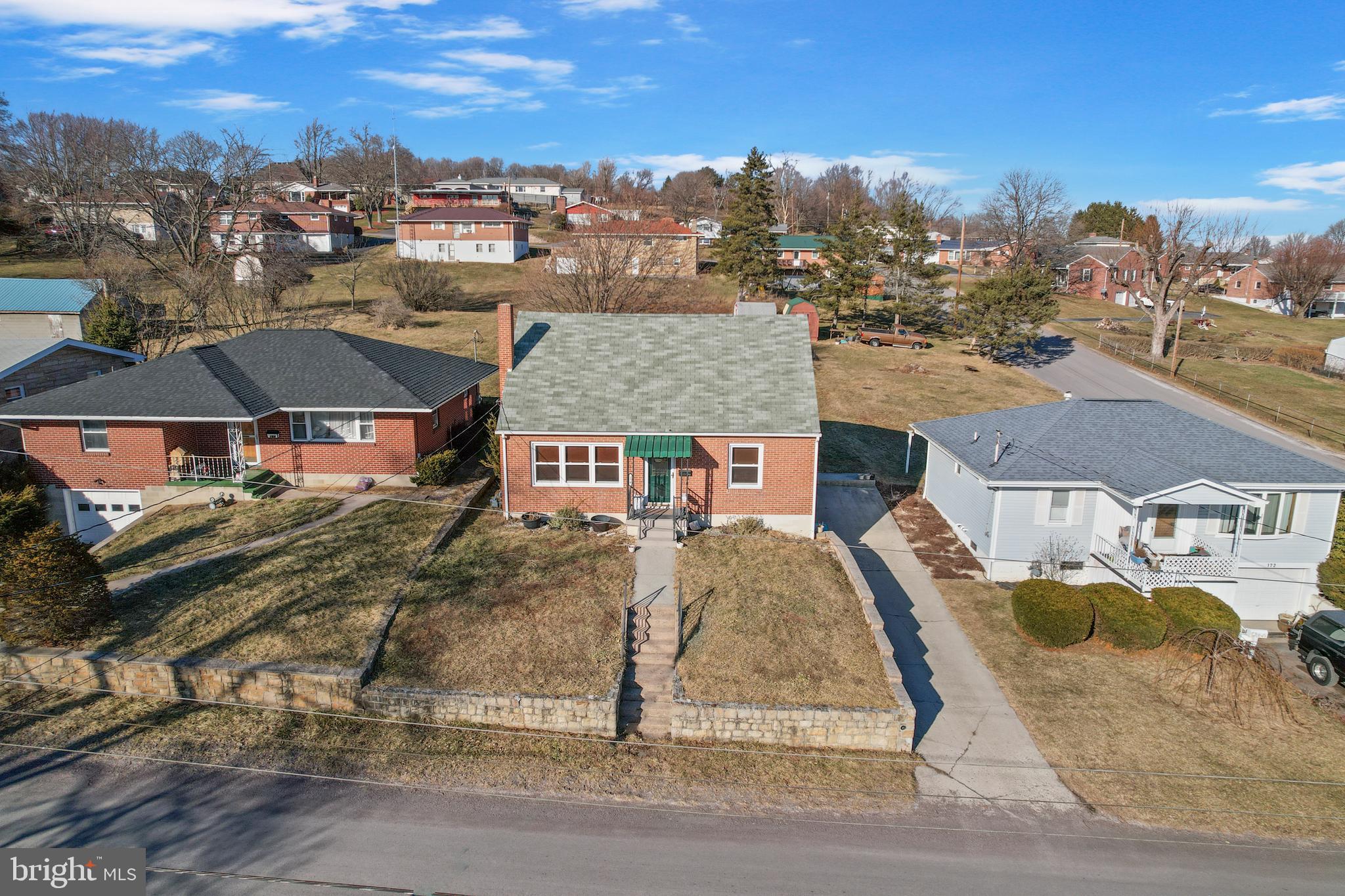 ECKHART MINES - Residential