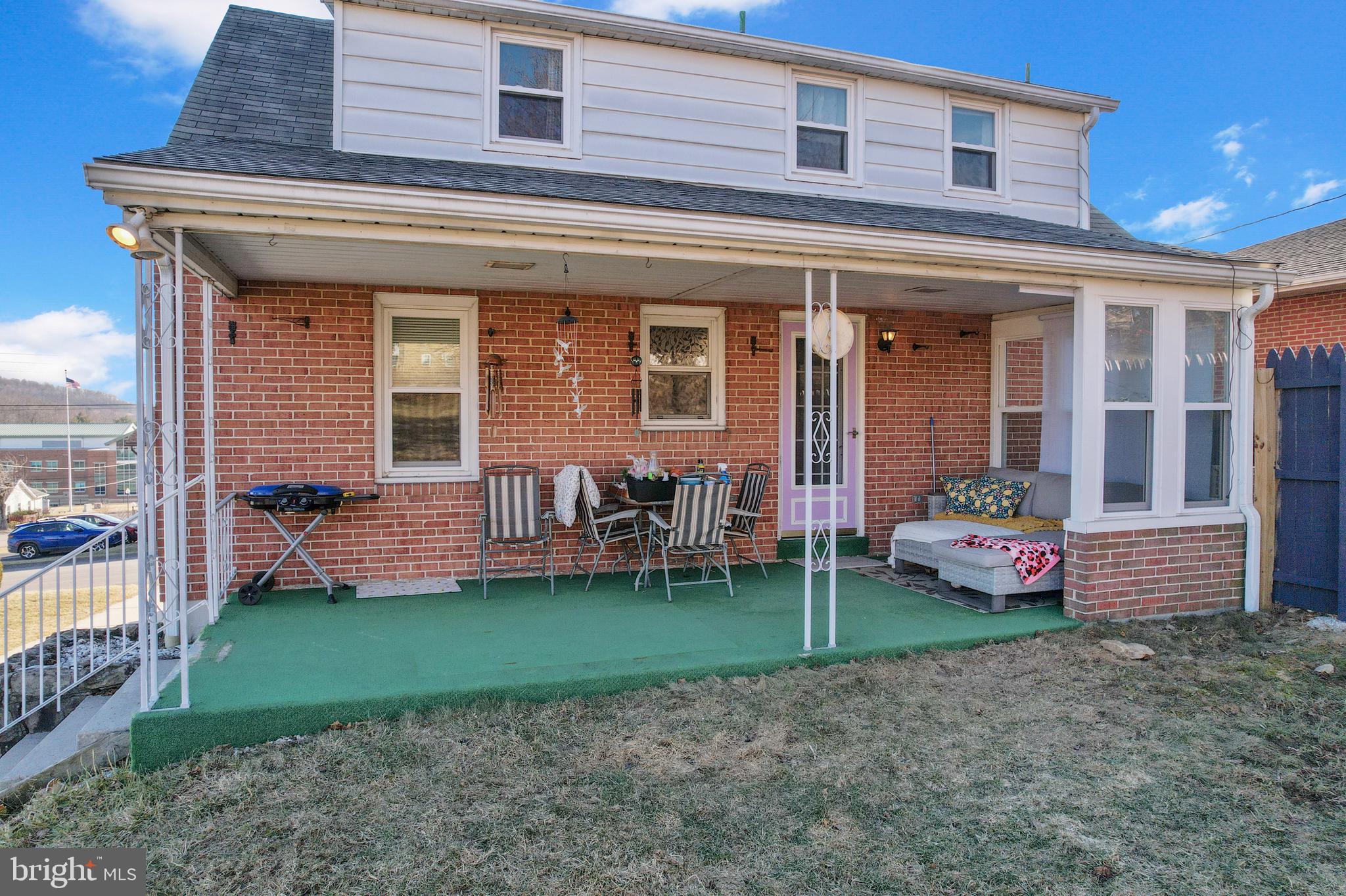 ECKHART MINES - Residential