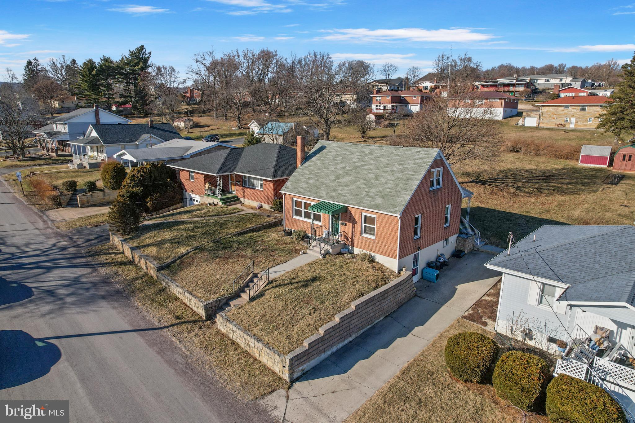 ECKHART MINES - Residential