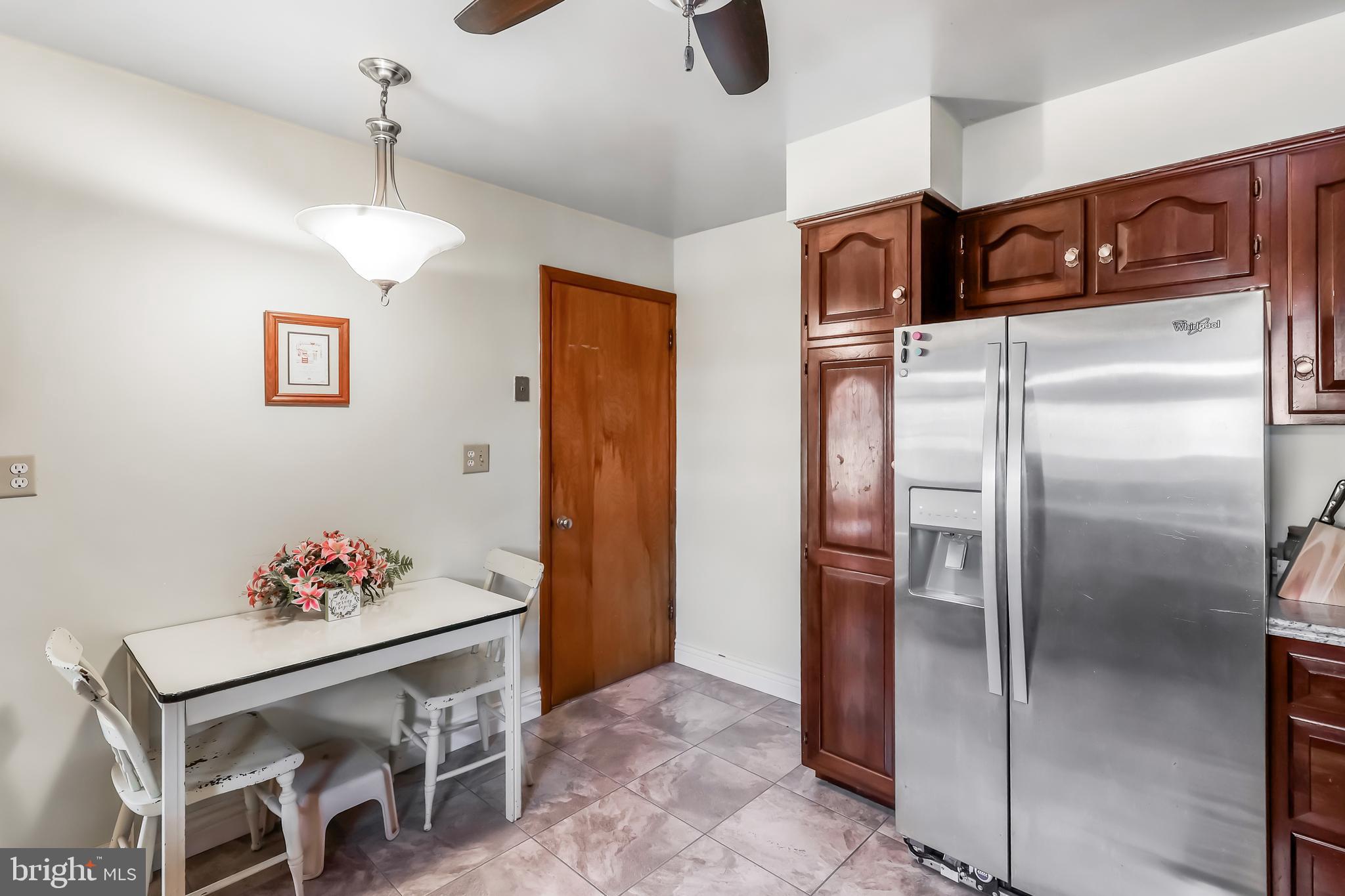 ECKHART MINES - Residential