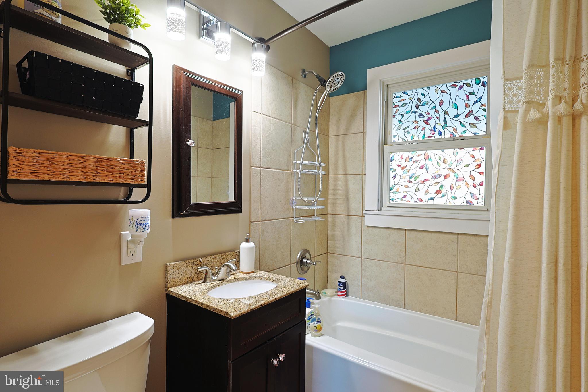 ECKHART MINES - Residential