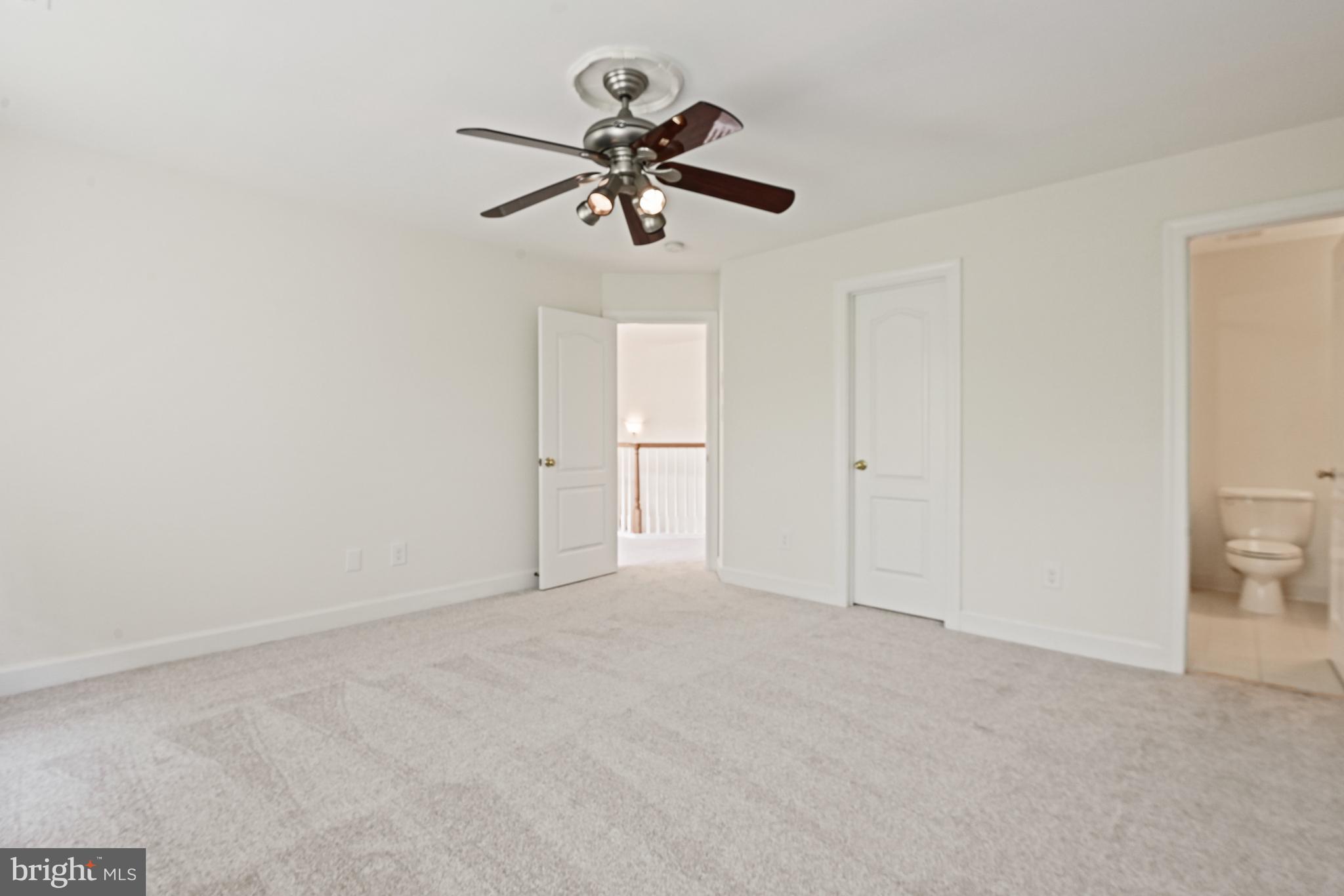 ONE CAMERON PLACE - Residential