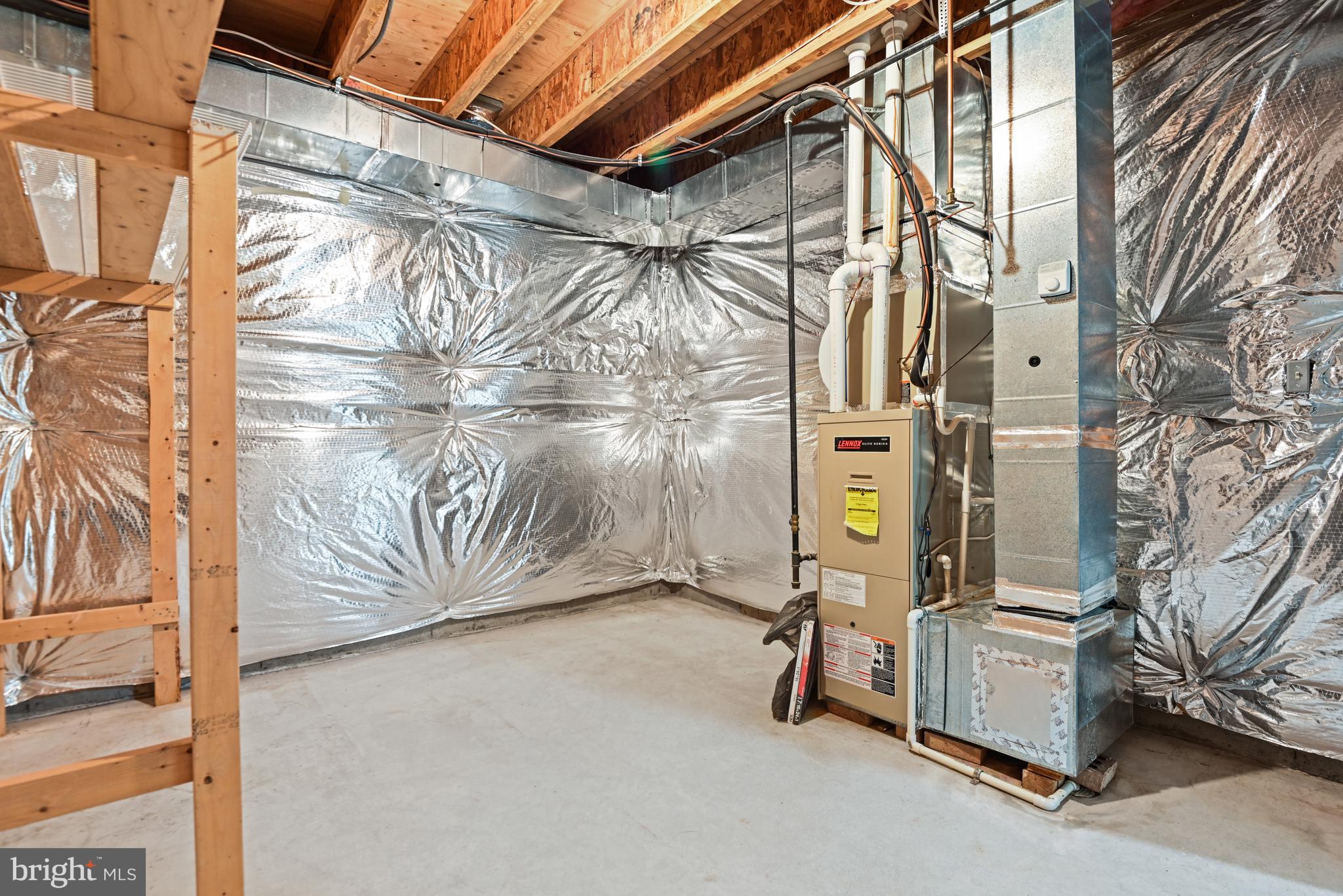 ONE CAMERON PLACE - Residential