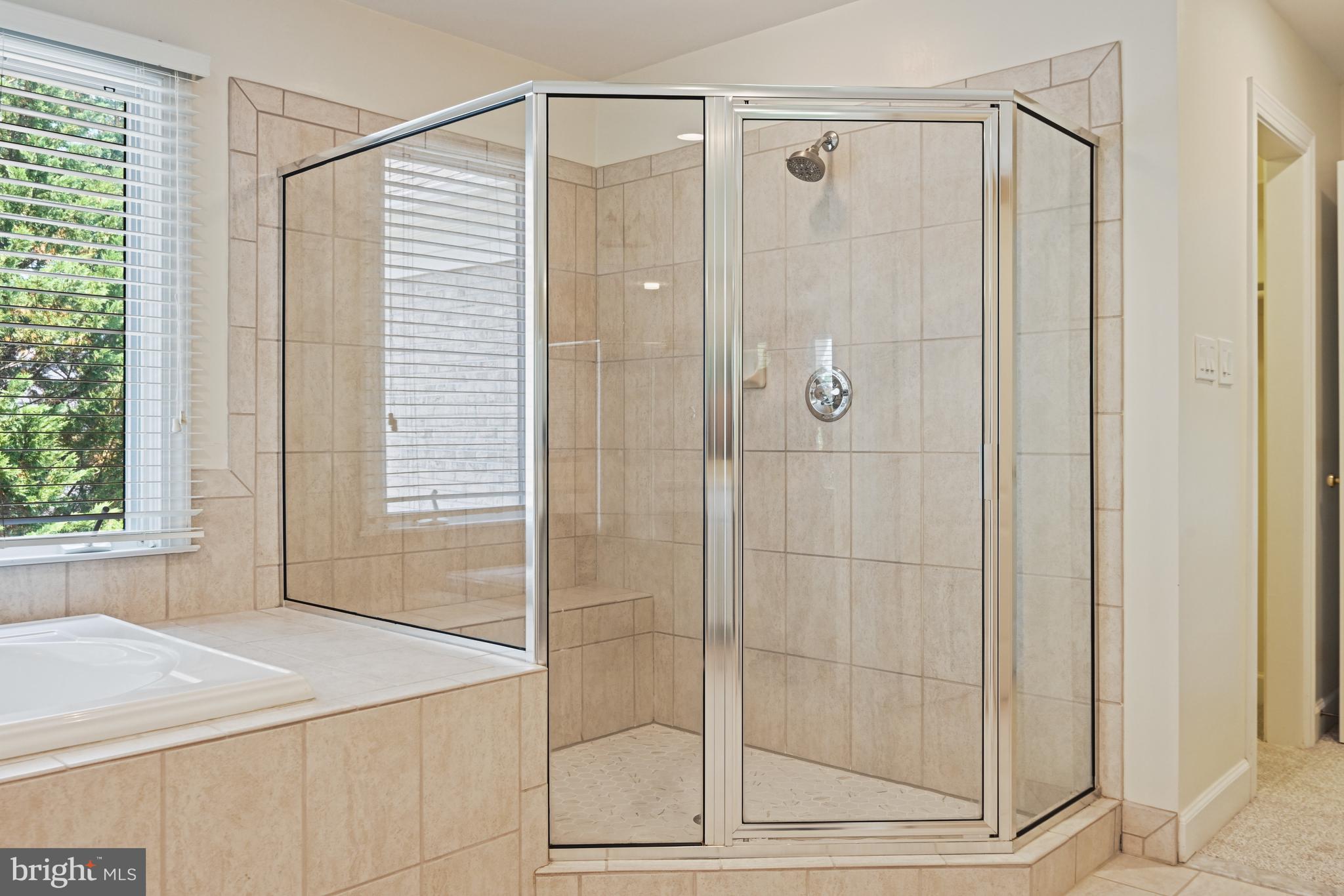 ONE CAMERON PLACE - Residential