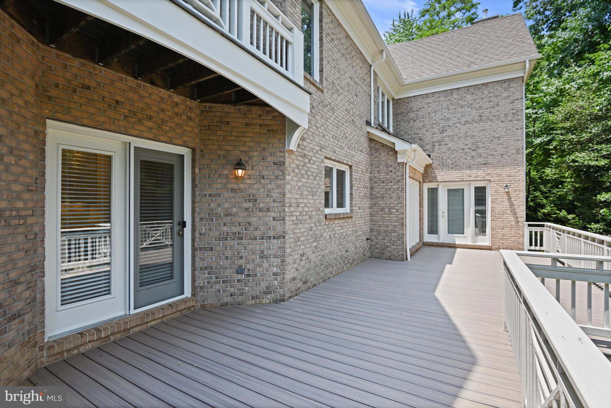 ONE CAMERON PLACE - Residential