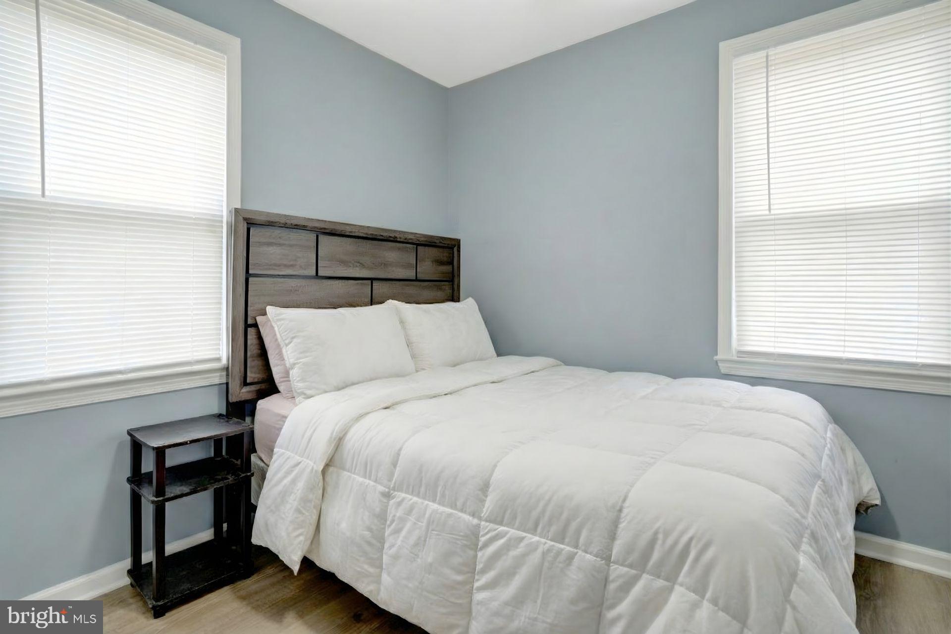 FORT WASHINGTON - Residential