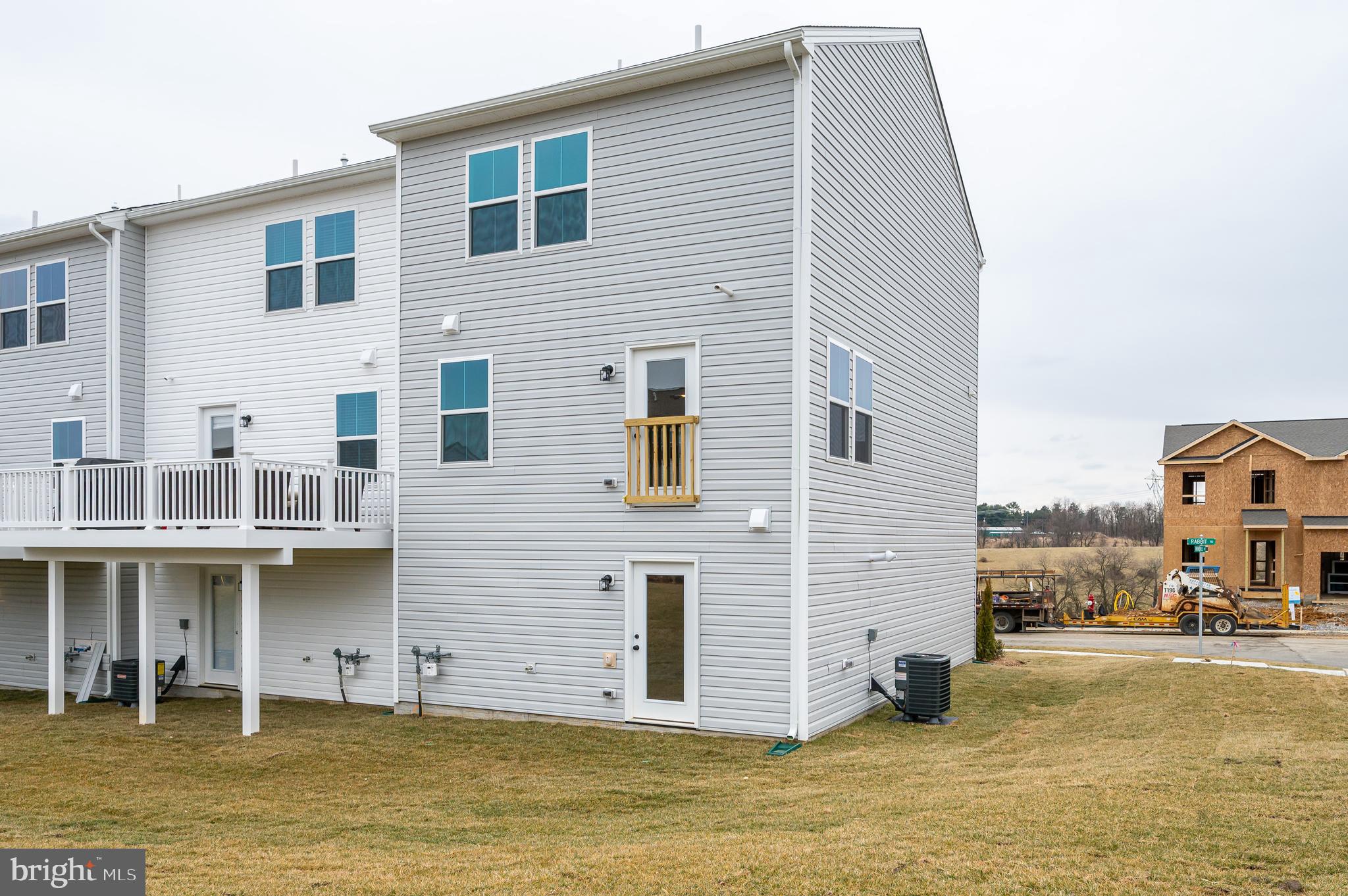 DILLON FARM - Residential Lease