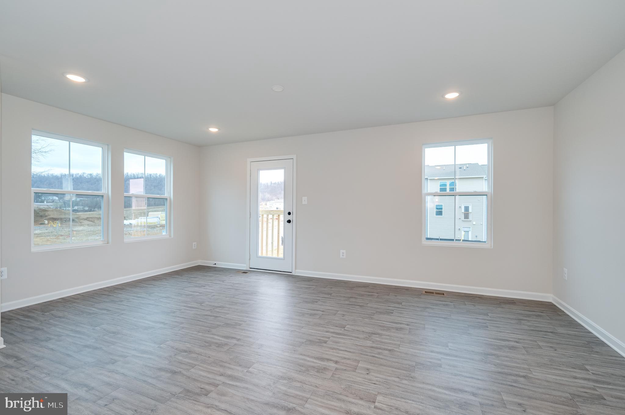 DILLON FARM - Residential Lease