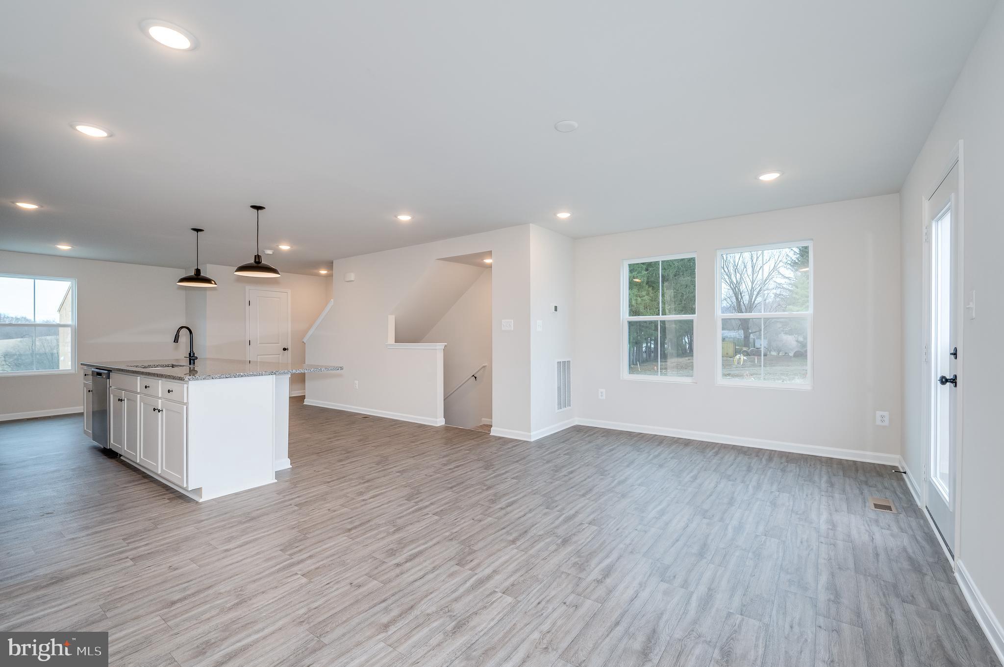 DILLON FARM - Residential Lease