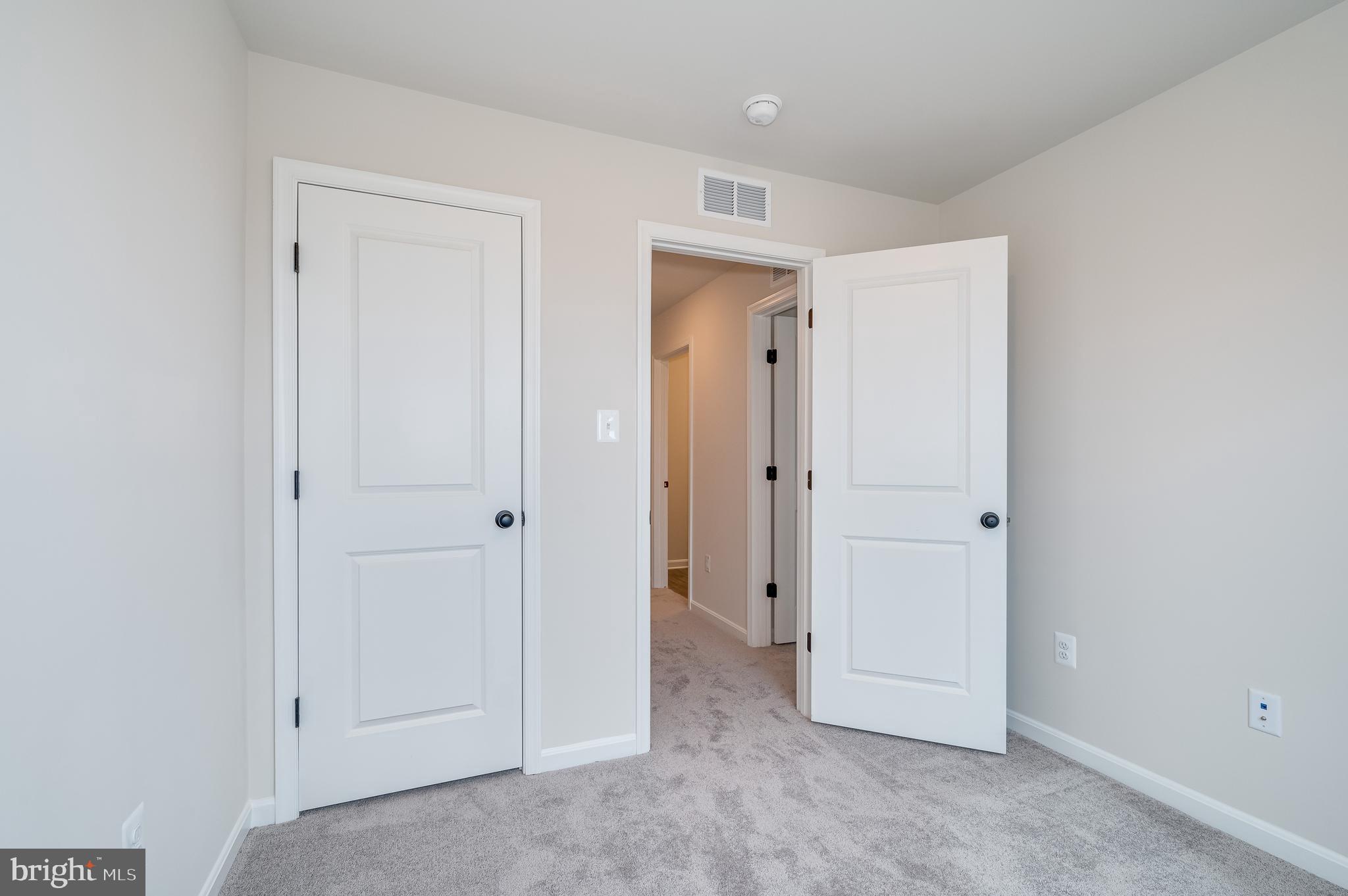 DILLON FARM - Residential Lease