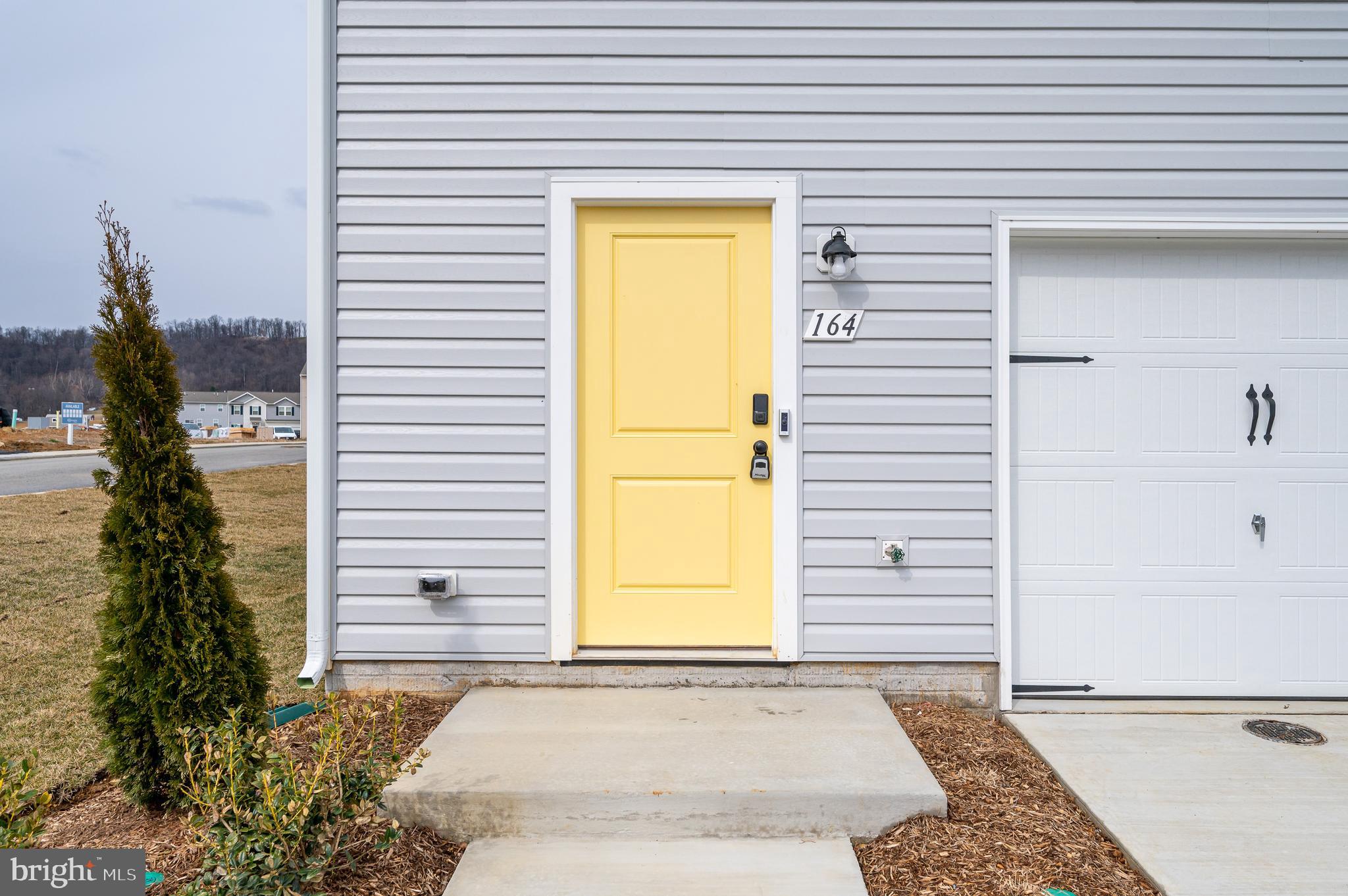 DILLON FARM - Residential Lease