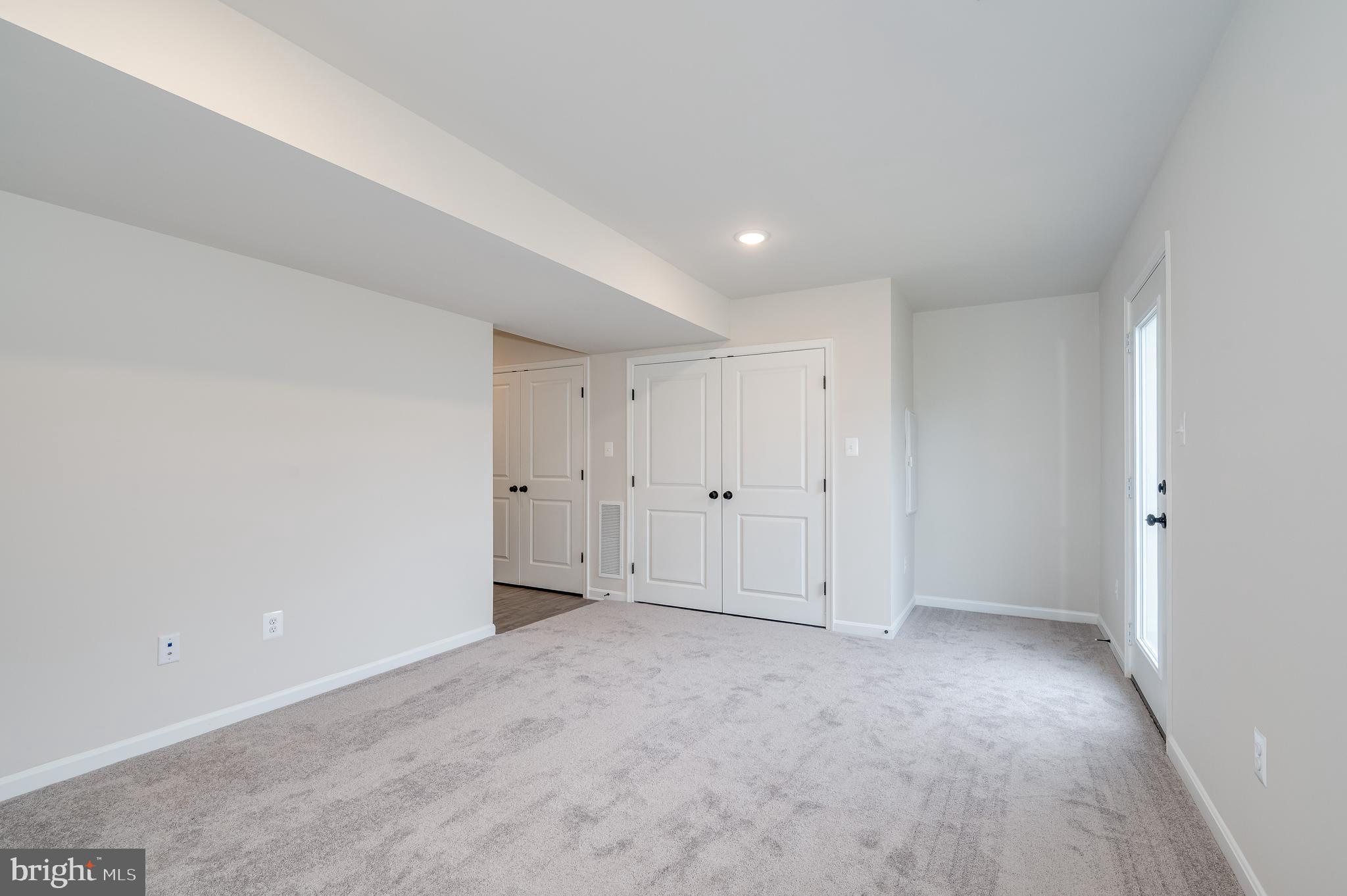 DILLON FARM - Residential Lease