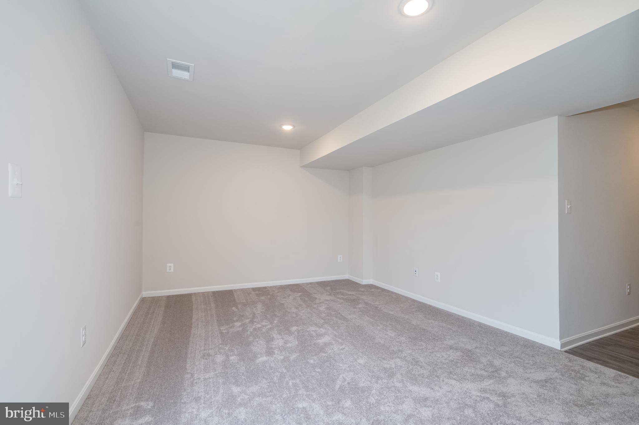 DILLON FARM - Residential Lease