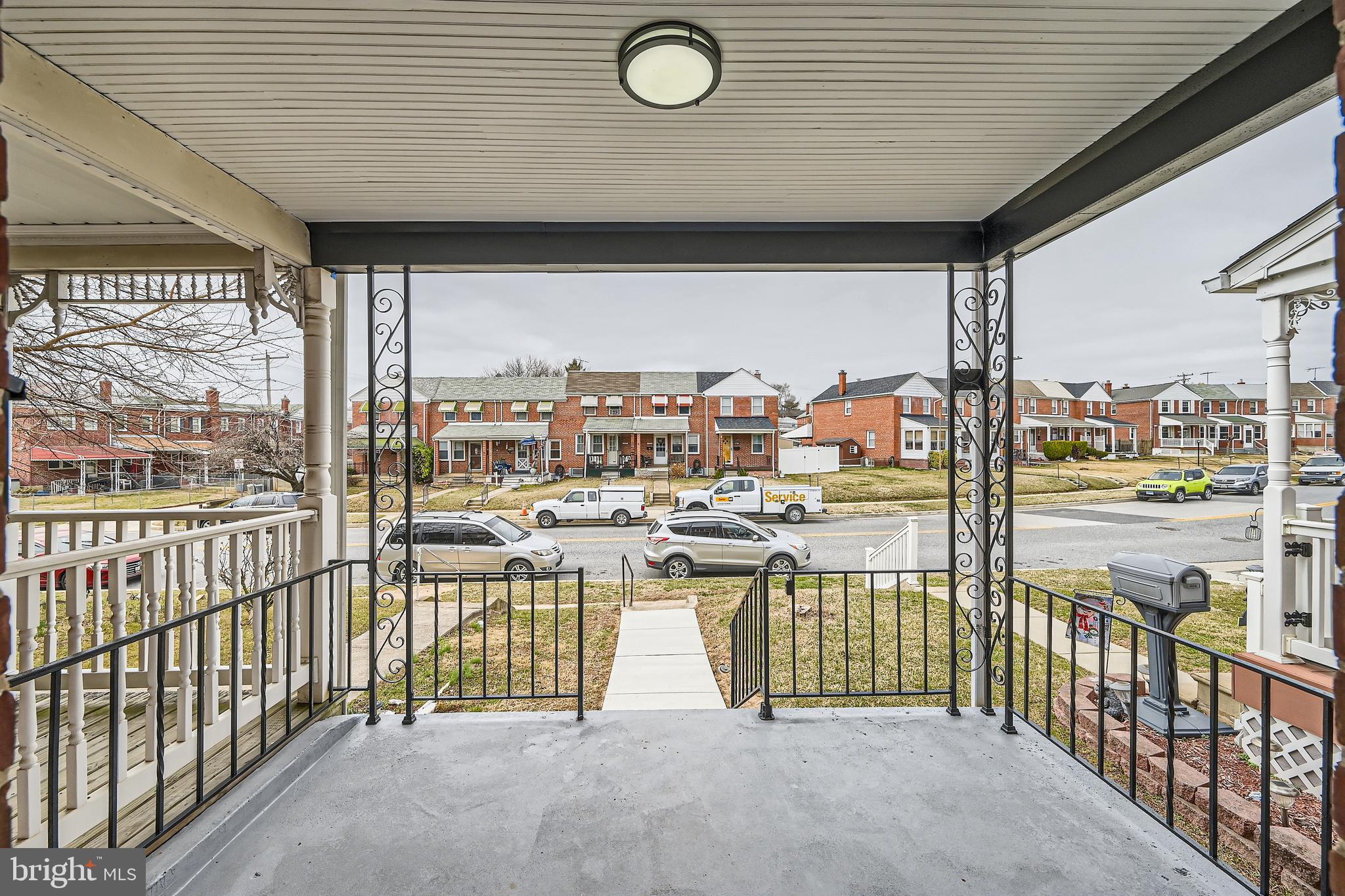 MERRITT HOMES - Residential