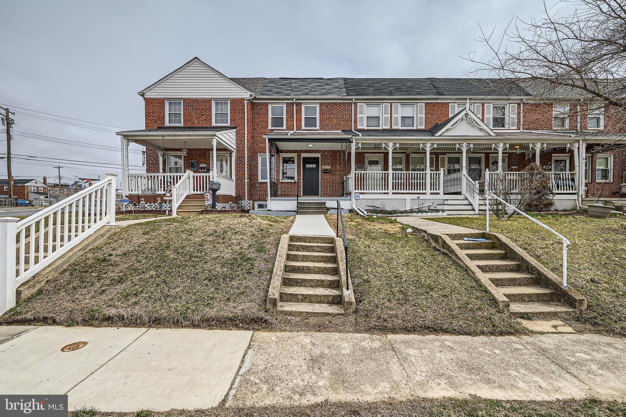 MERRITT HOMES - Residential