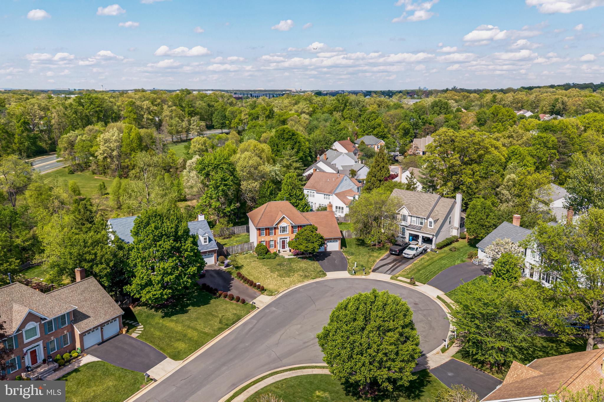 XANADU ESTATES - Residential