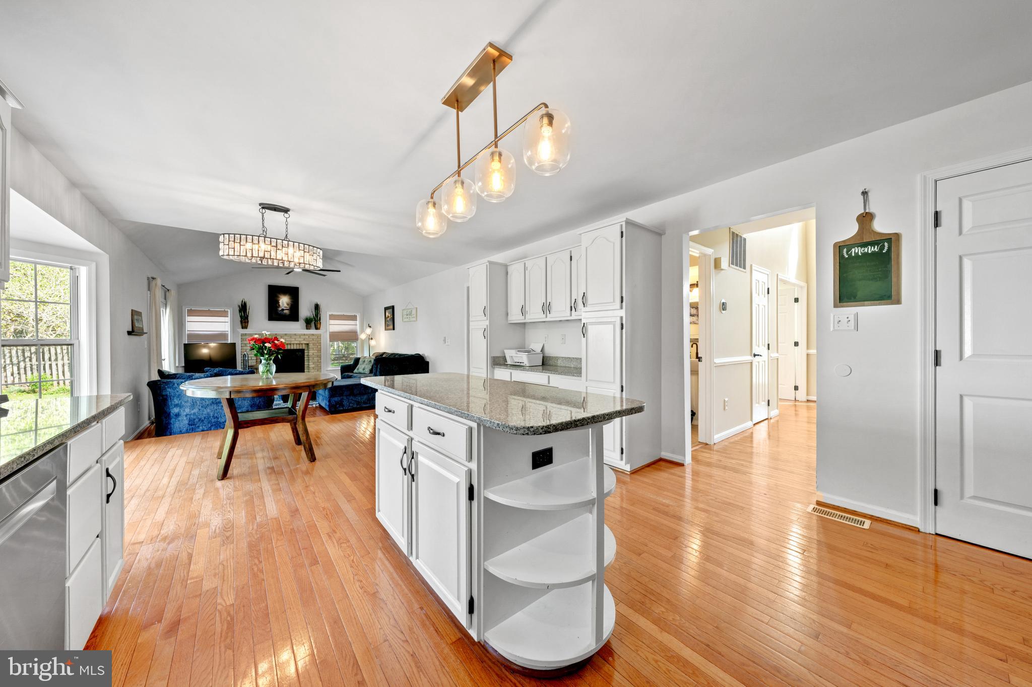 XANADU ESTATES - Residential