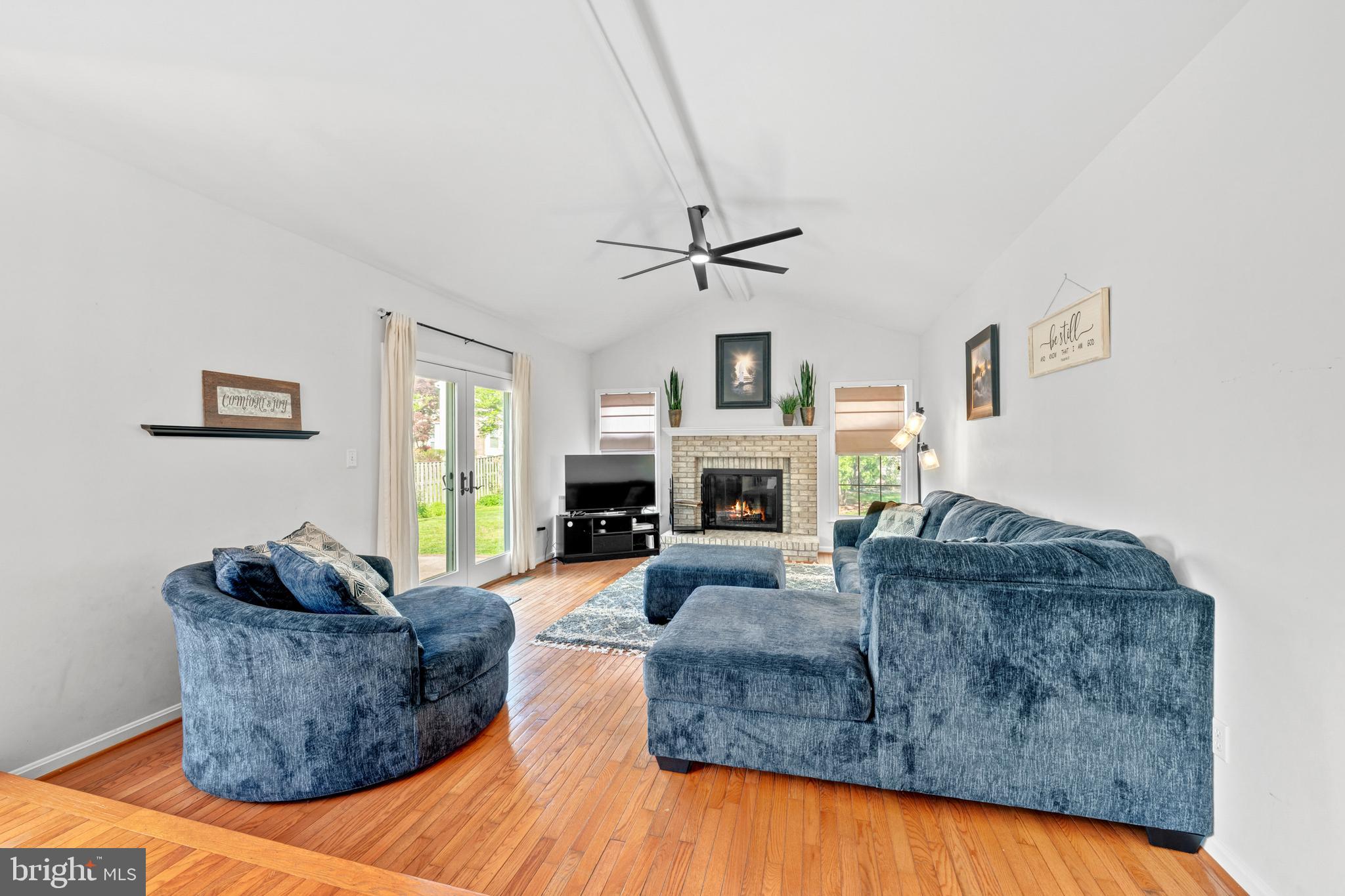 XANADU ESTATES - Residential