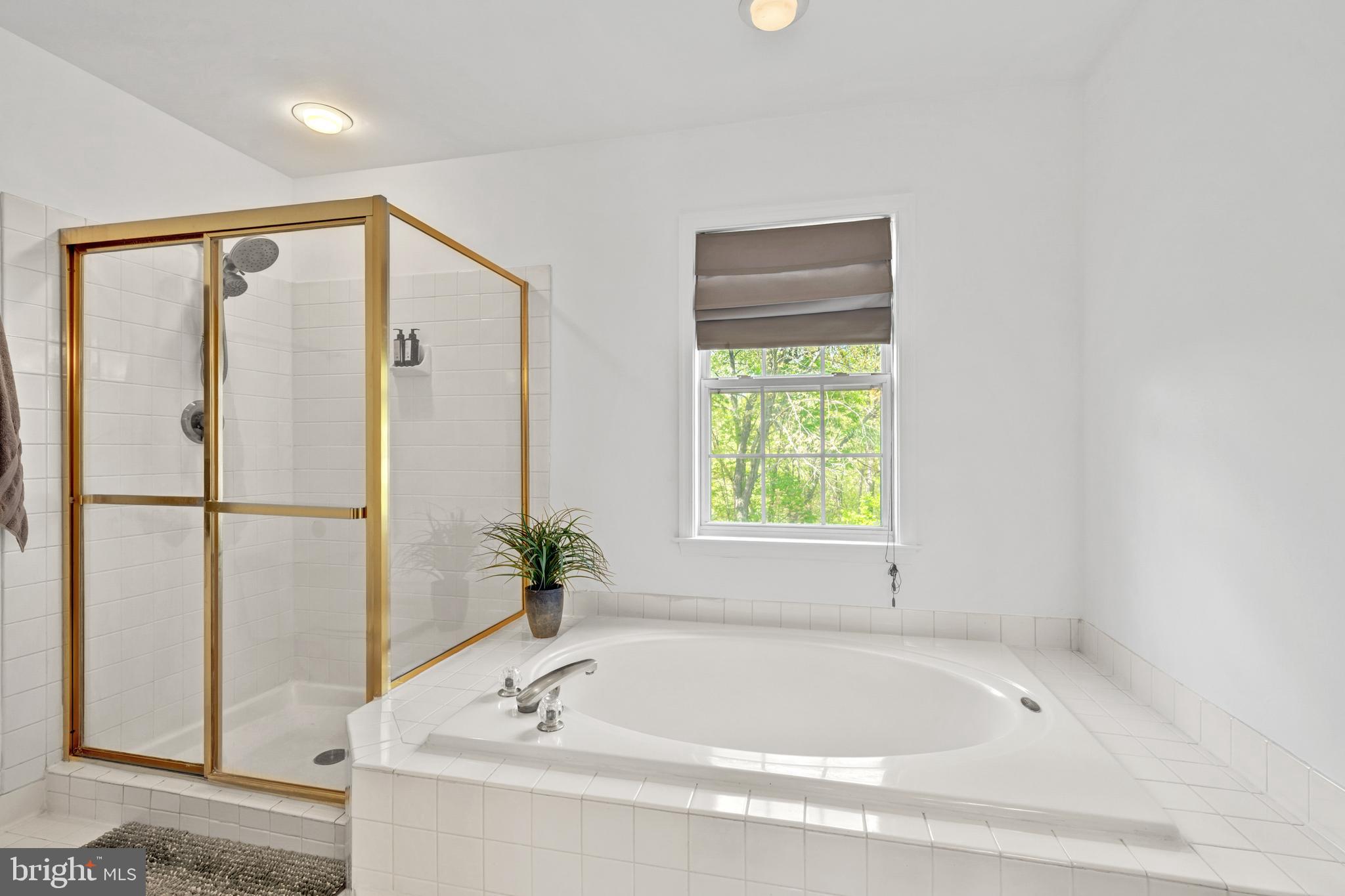 XANADU ESTATES - Residential