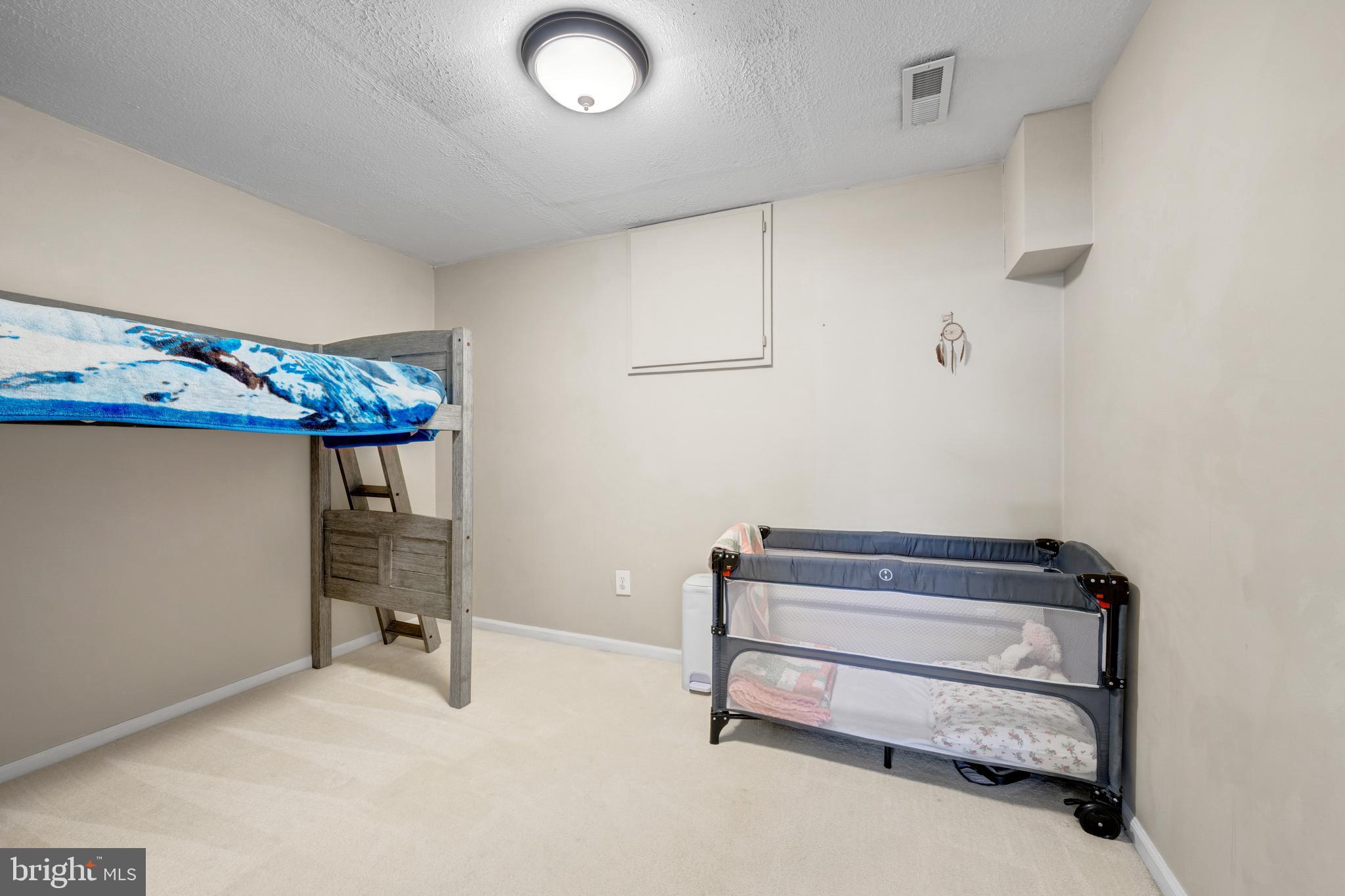 XANADU ESTATES - Residential