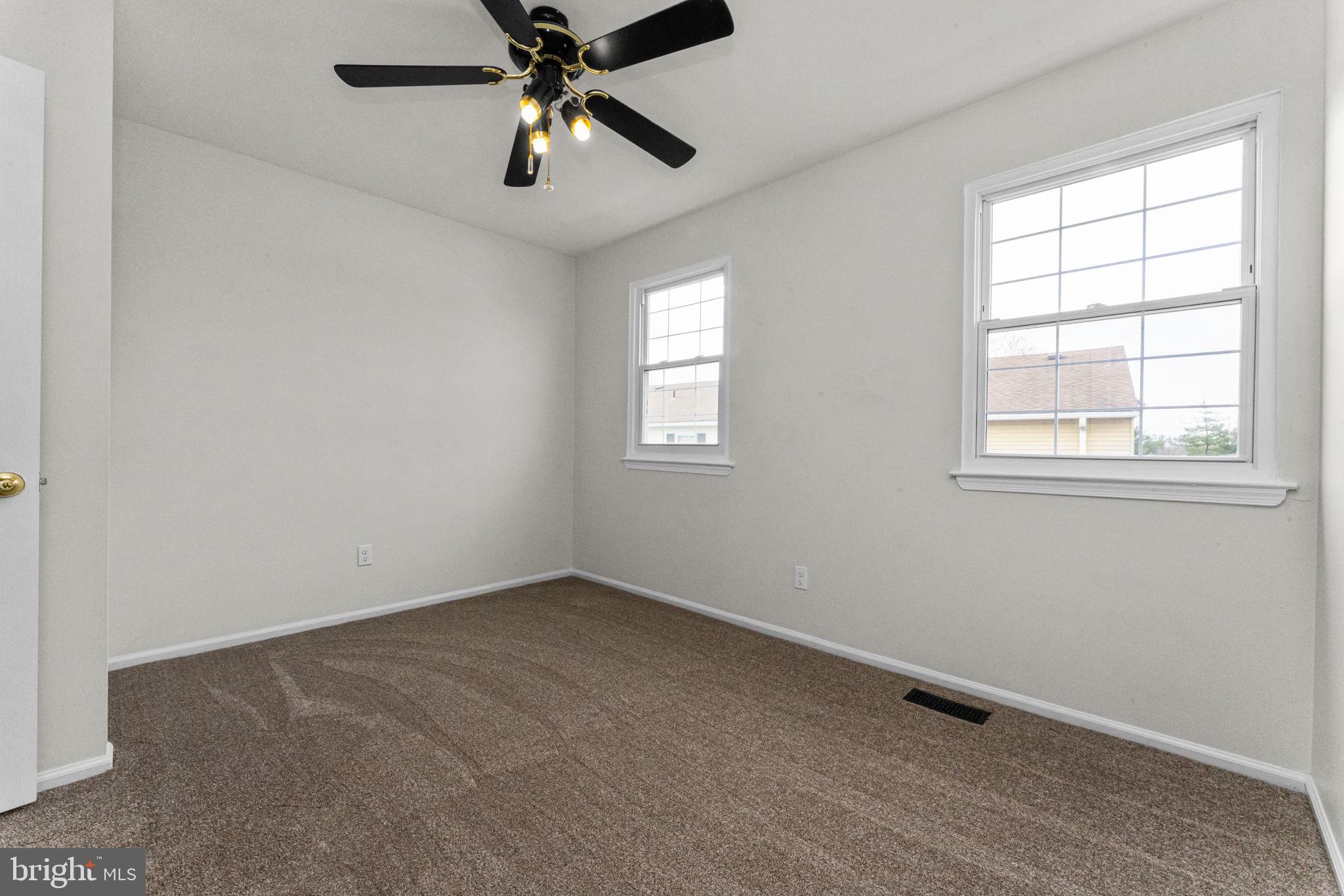 GREEN MEADOWS - Residential