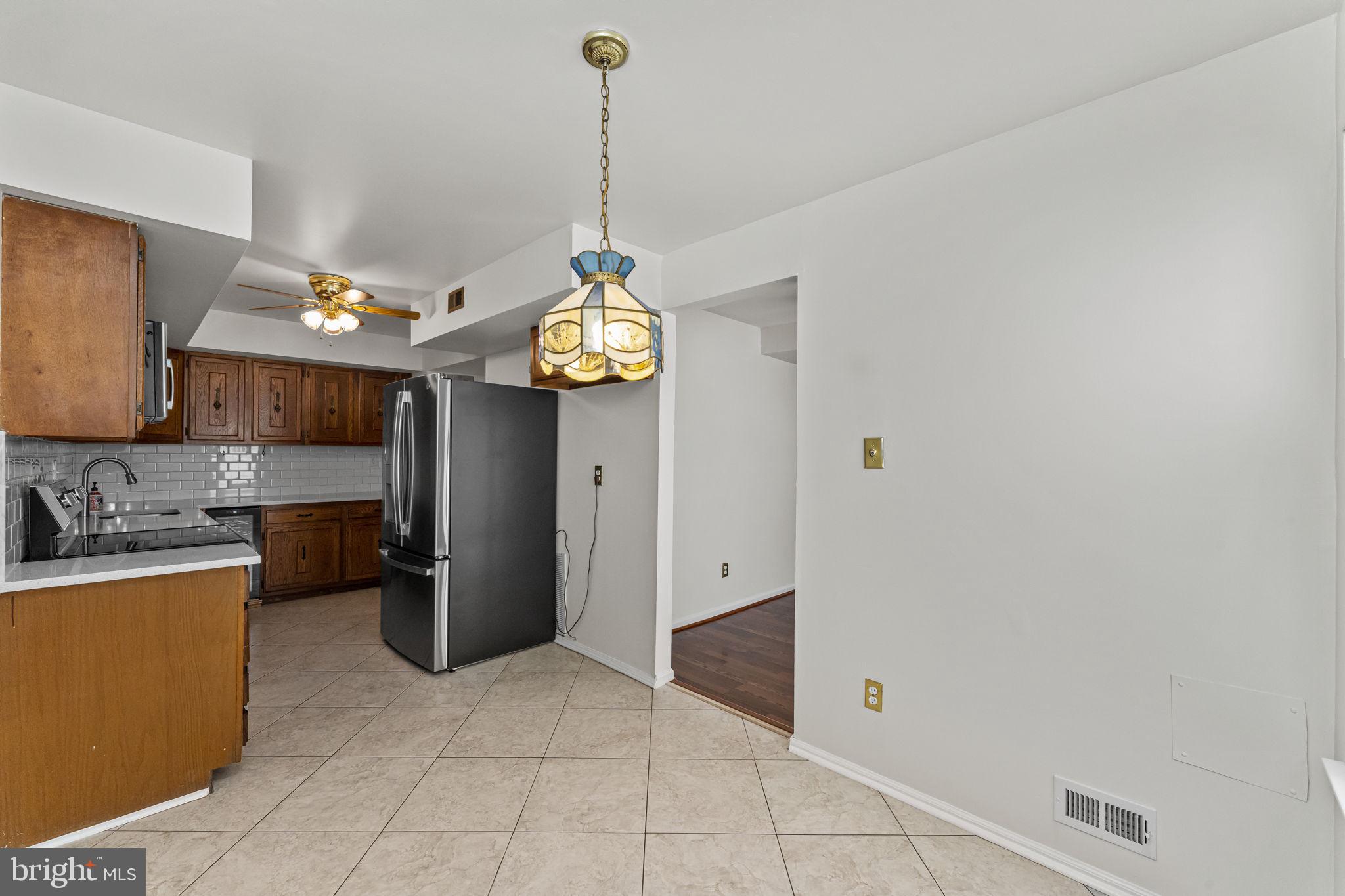 GREEN MEADOWS - Residential