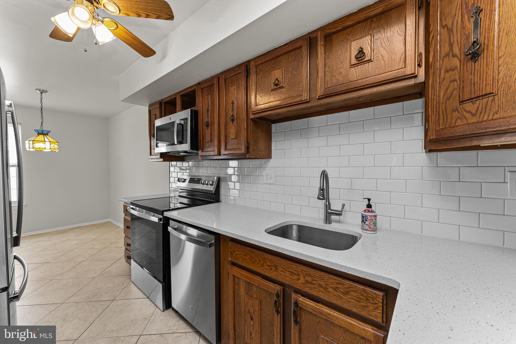 GREEN MEADOWS - Residential