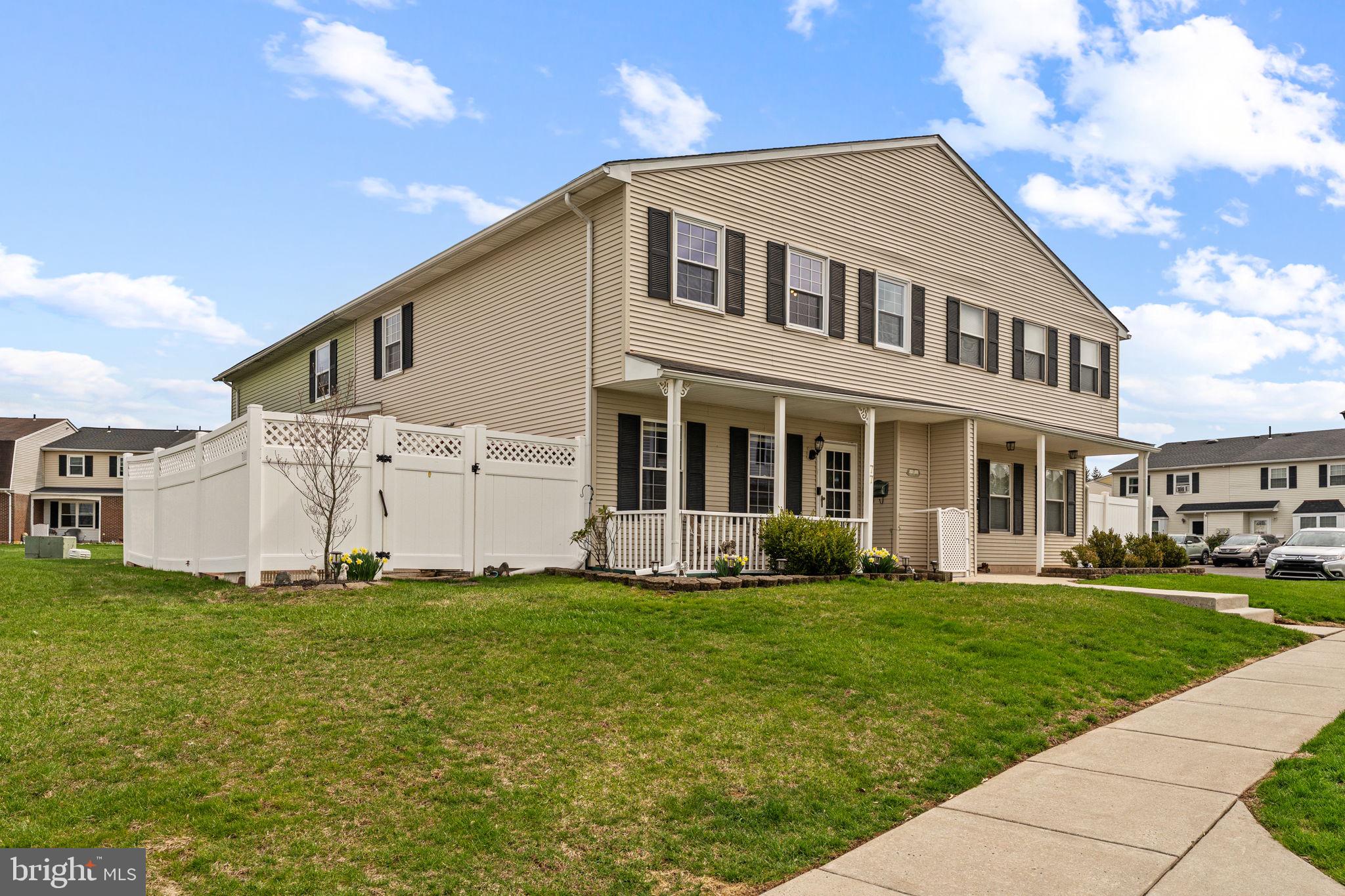 GREEN MEADOWS - Residential