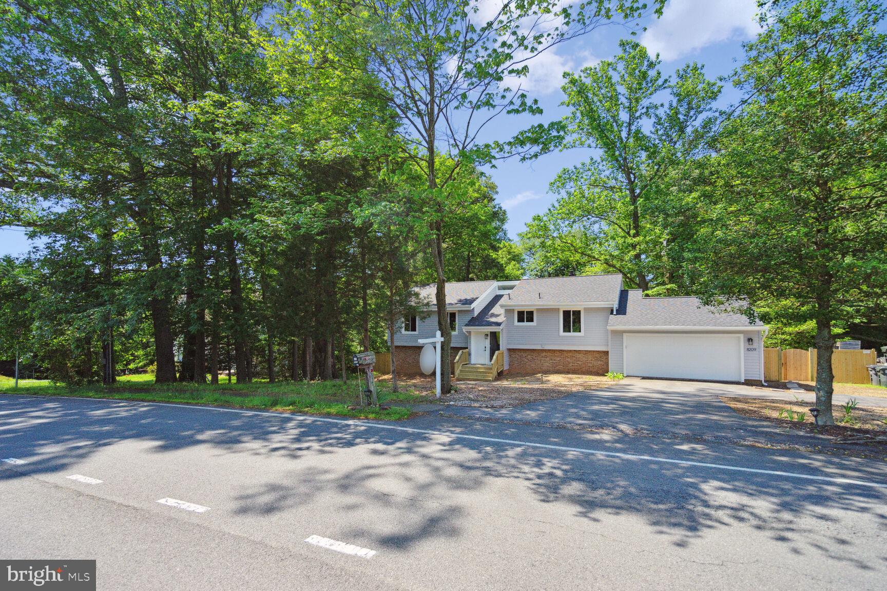 DUNN LORING GARDENS - Residential Lease