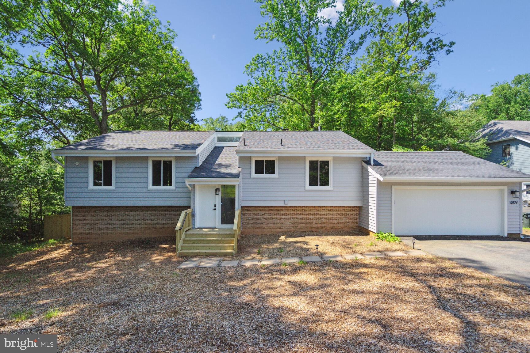 DUNN LORING GARDENS - Residential Lease