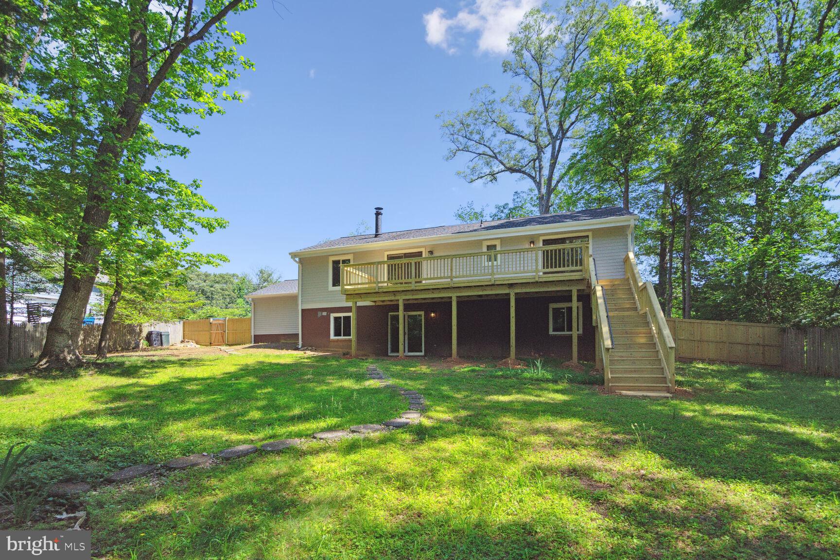 DUNN LORING GARDENS - Residential Lease