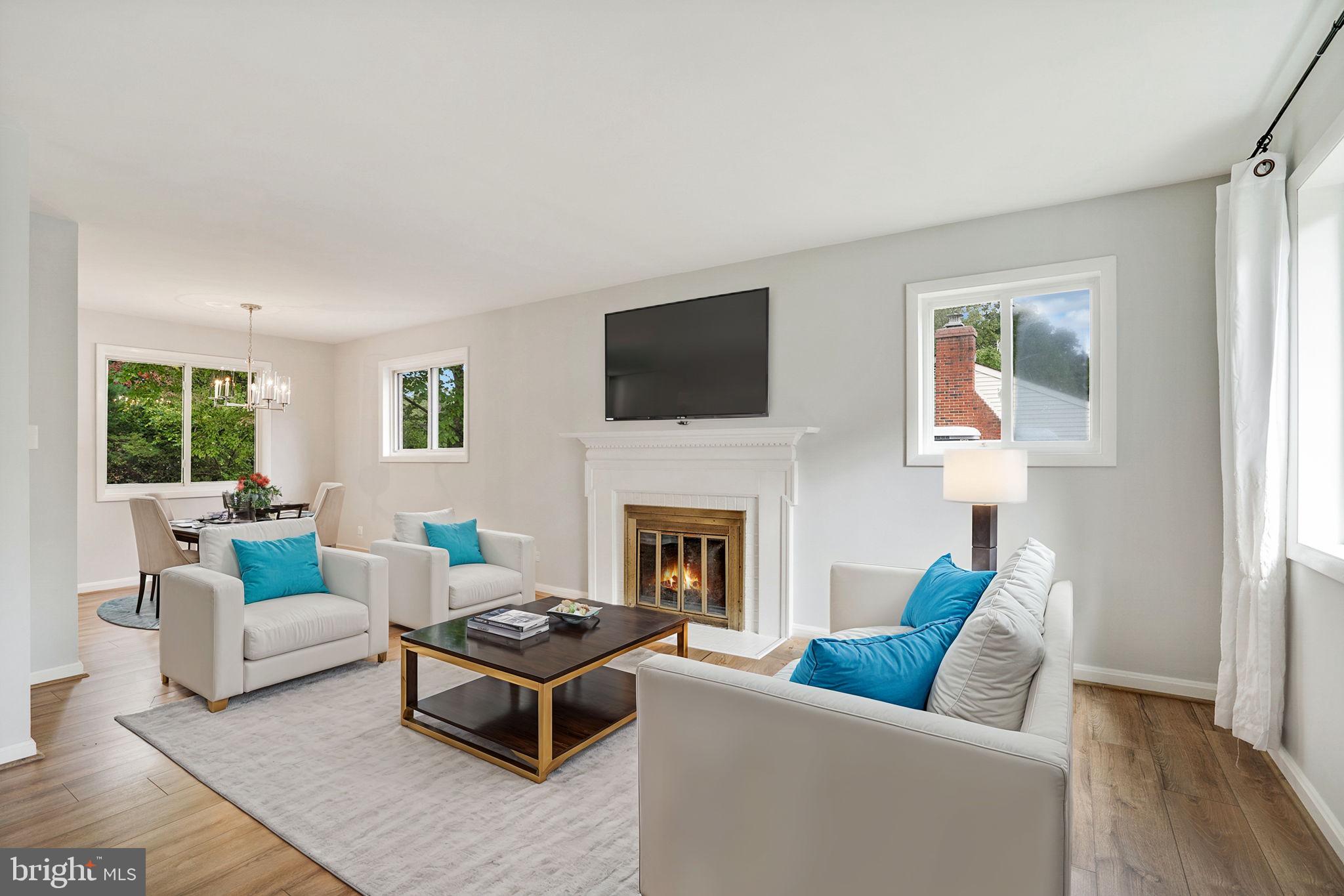 BROYHILL PARK - Residential