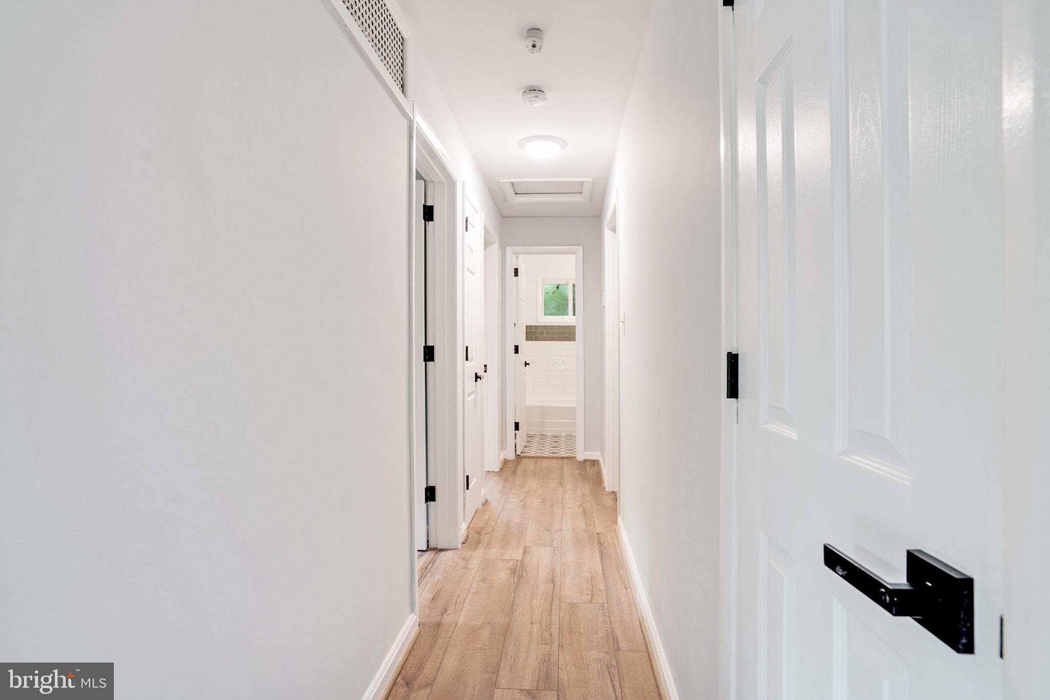 BROYHILL PARK - Residential