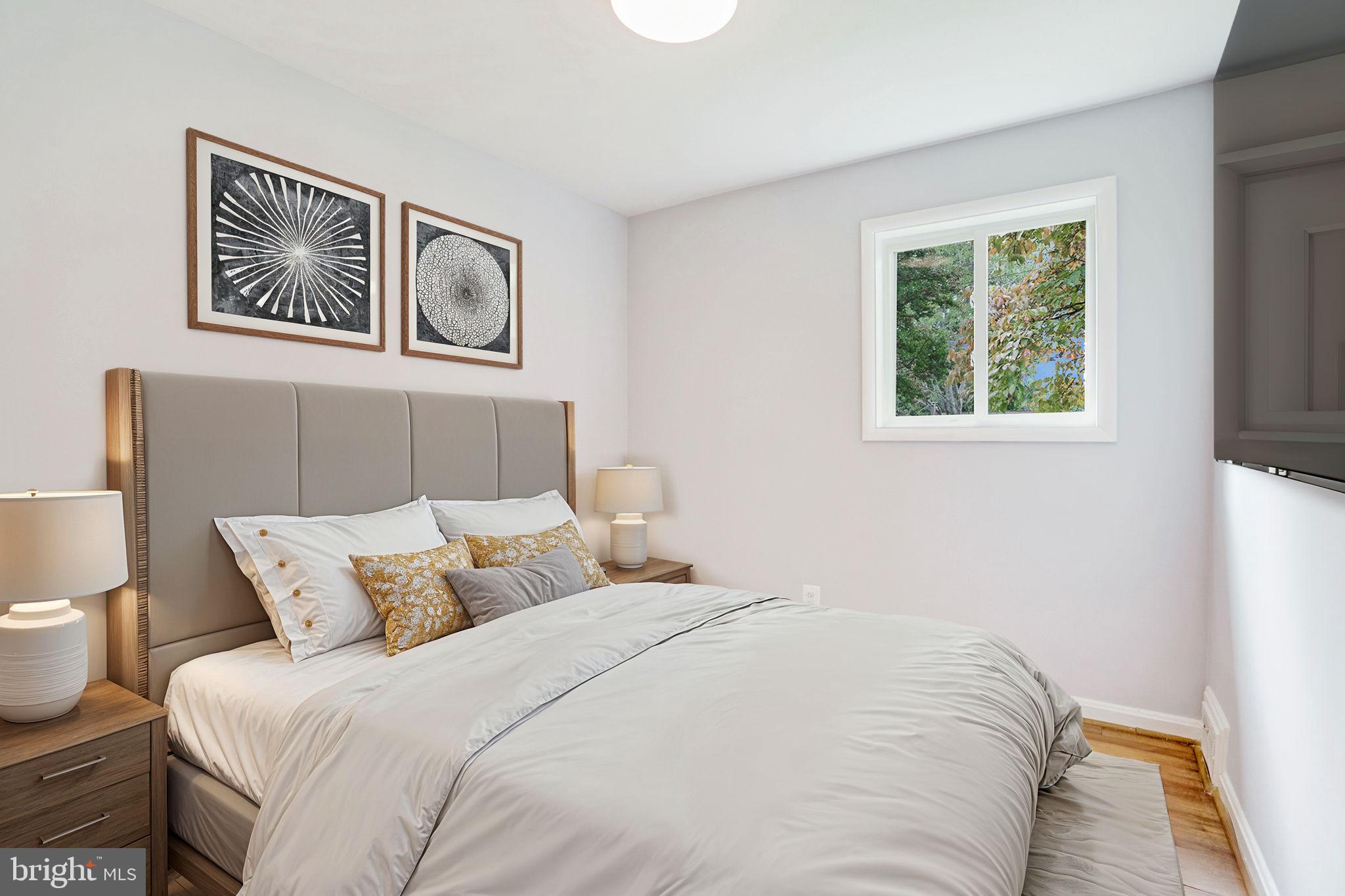 BROYHILL PARK - Residential