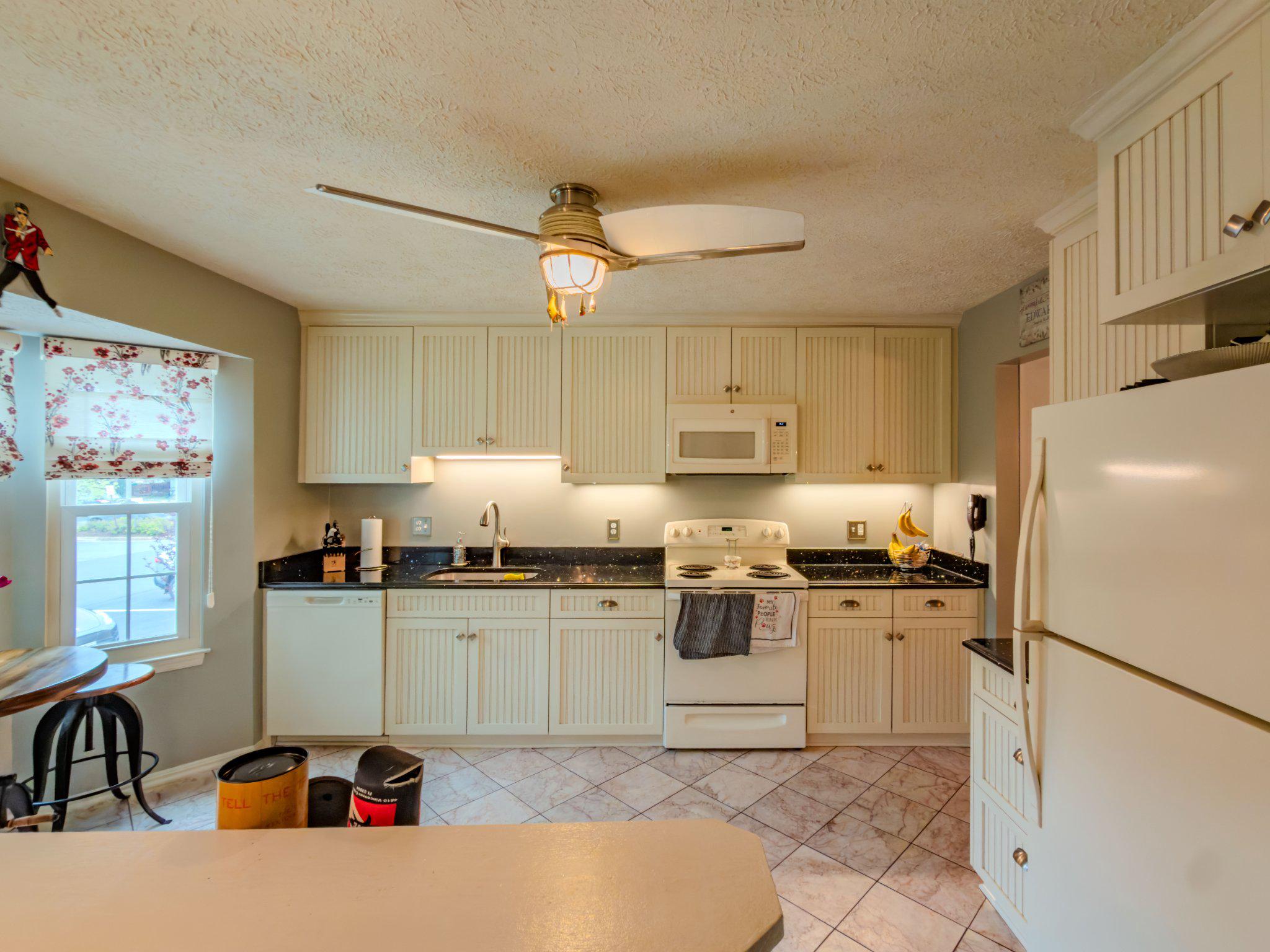 FERNSHIRE FARMS - Residential