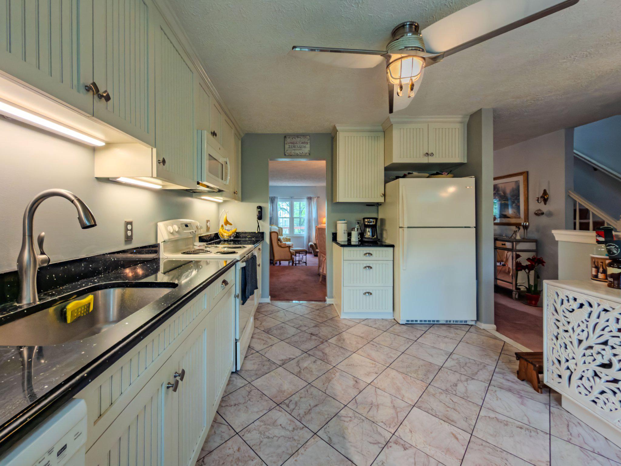 FERNSHIRE FARMS - Residential