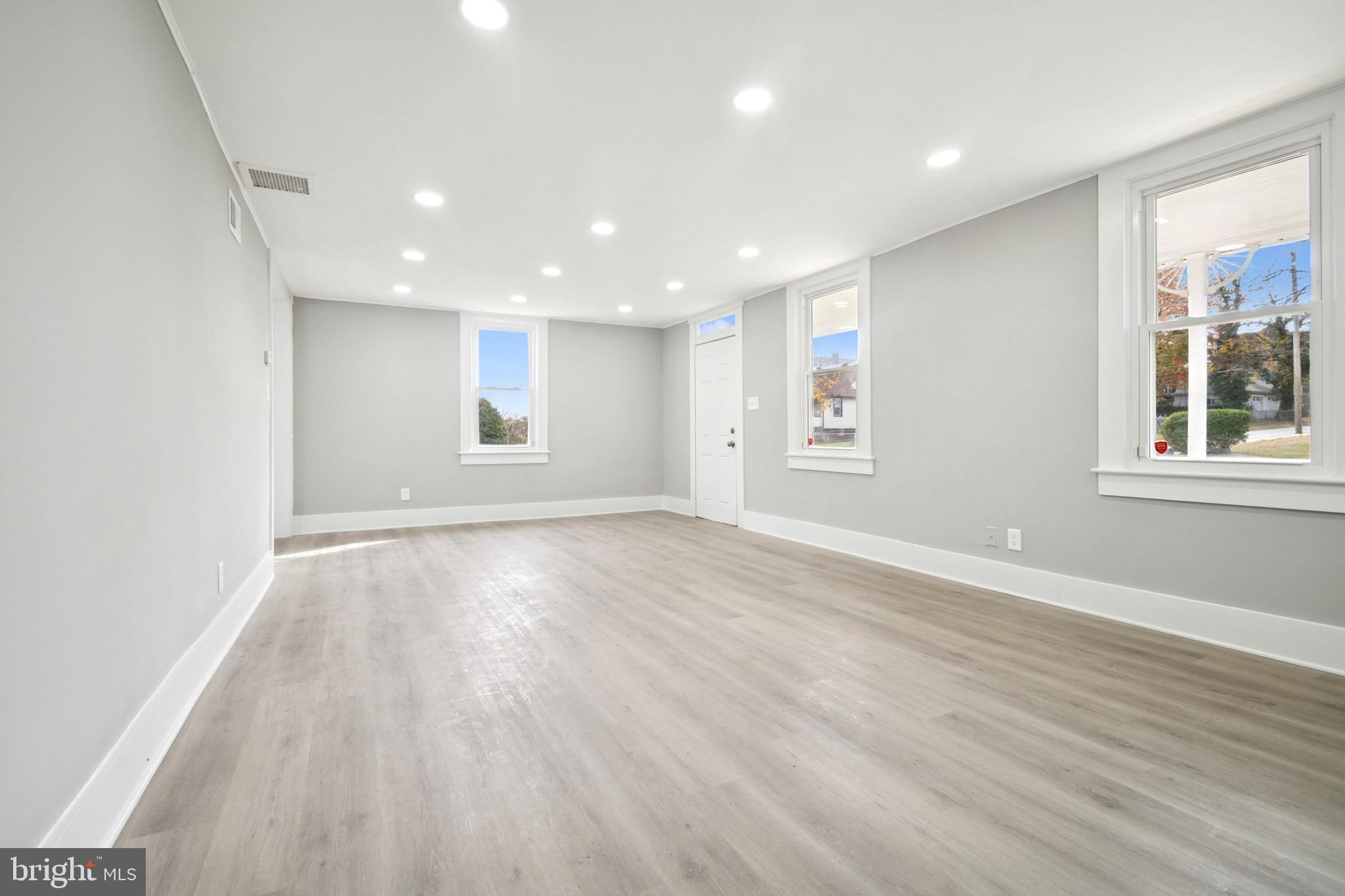 OVERLEA - Residential