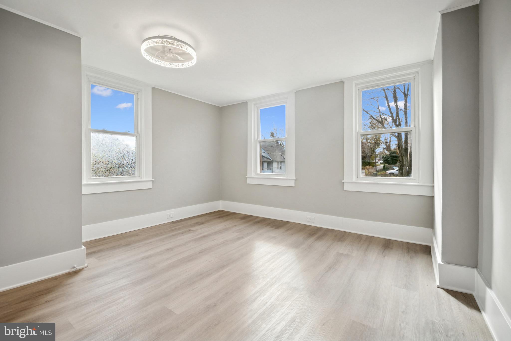 OVERLEA - Residential