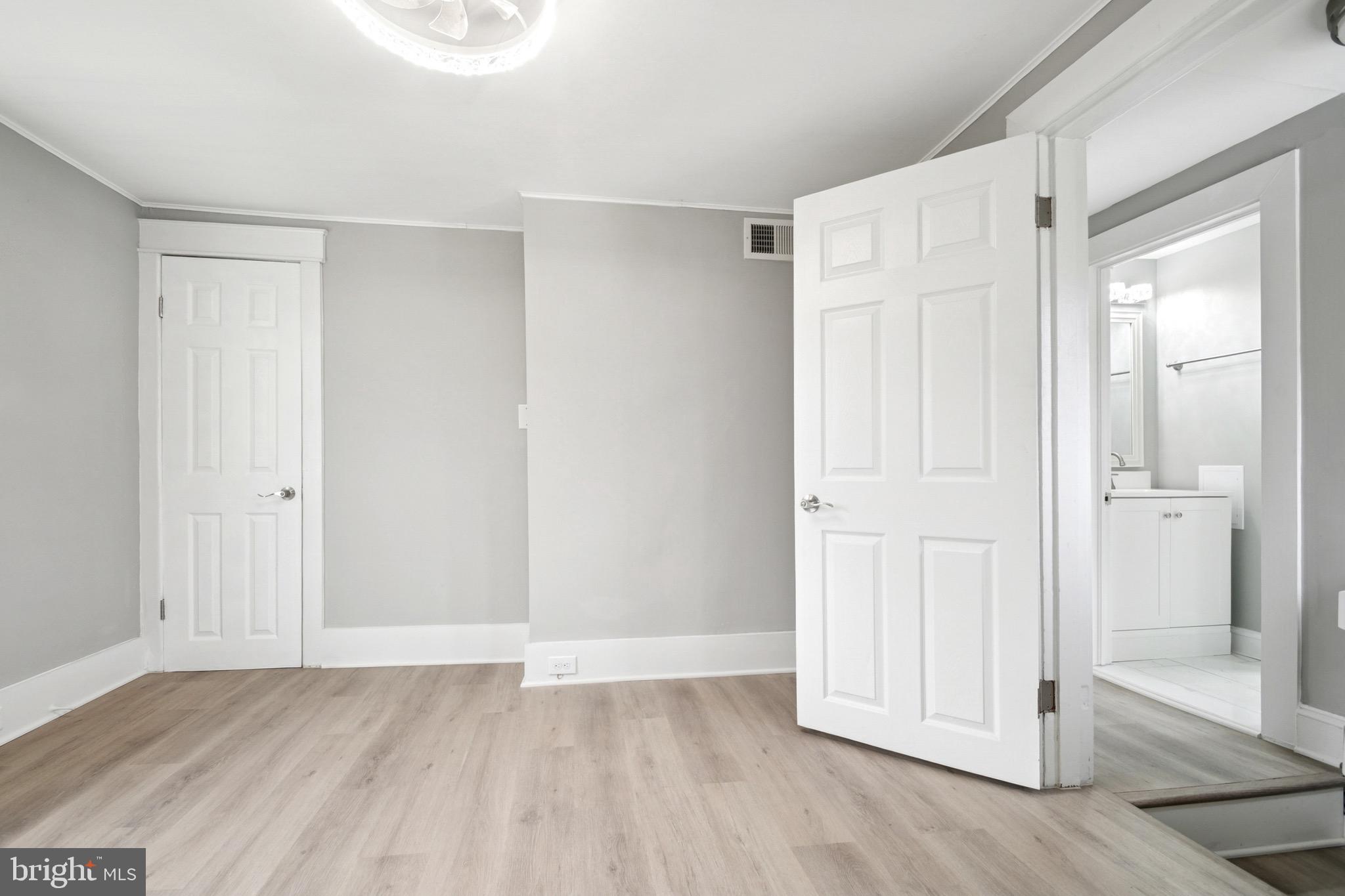 OVERLEA - Residential