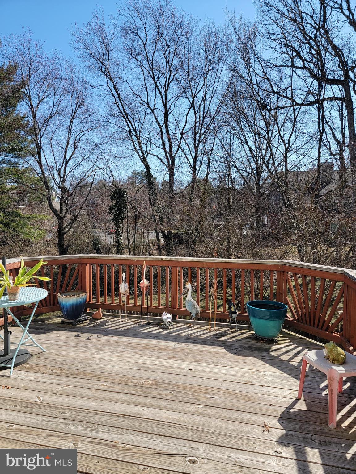 LAKE RIDGE - Residential