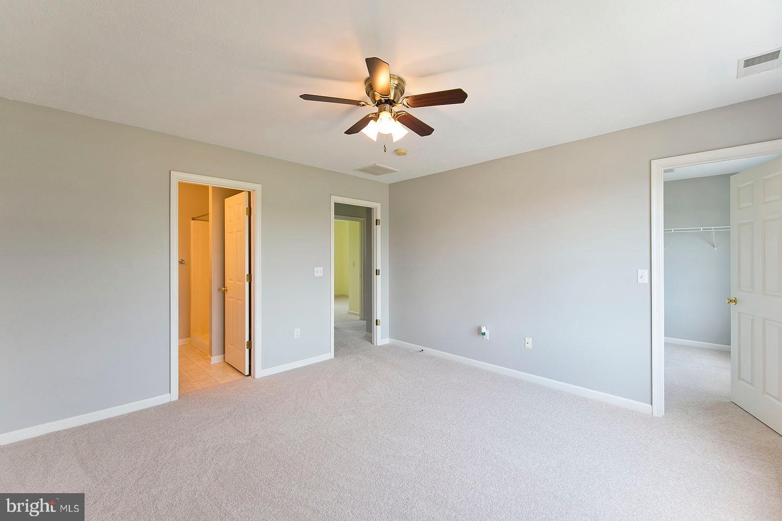 WINDSTONE - Residential Lease